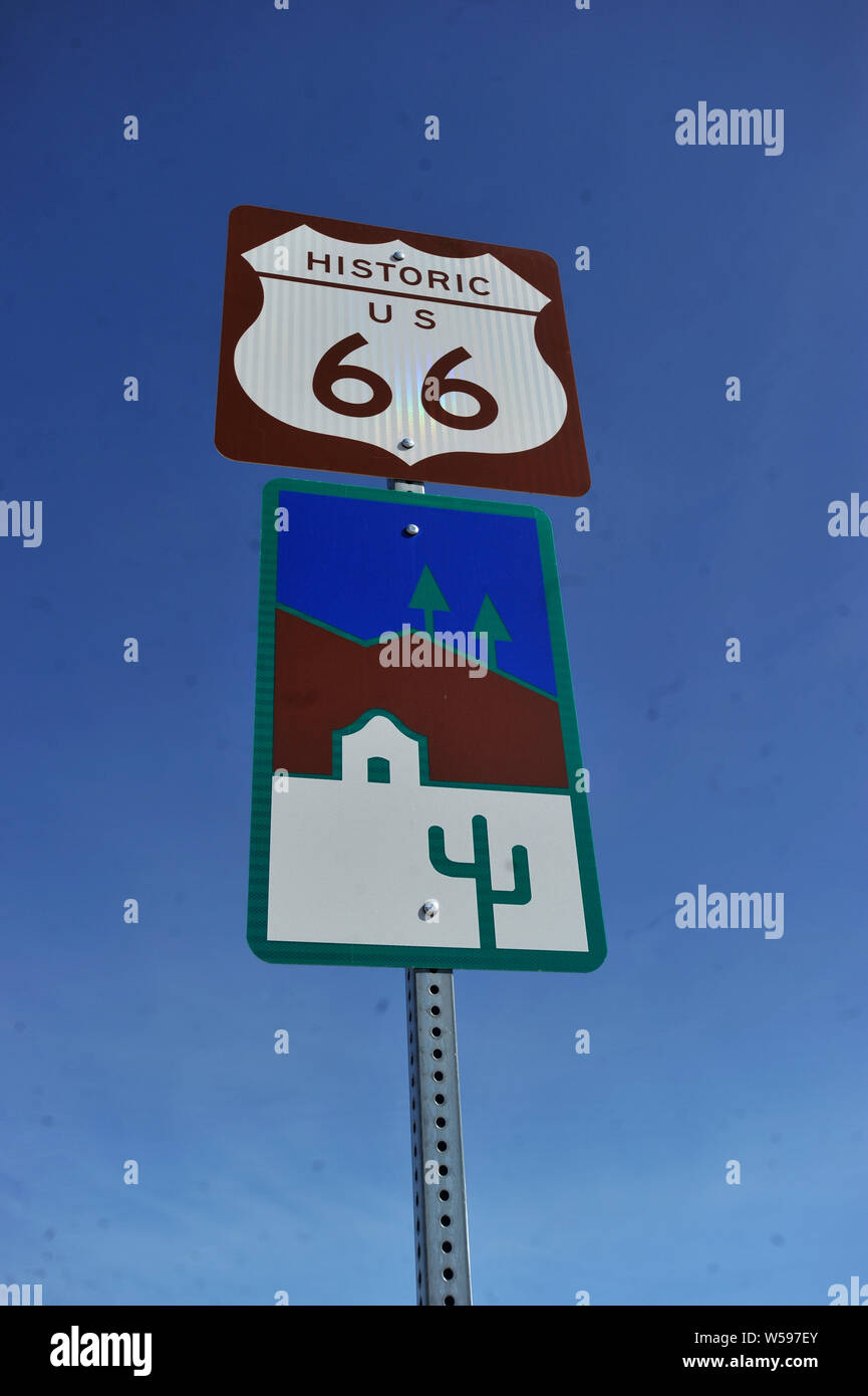 Schild Route 66 in Mojave Desert, USA Stockfoto