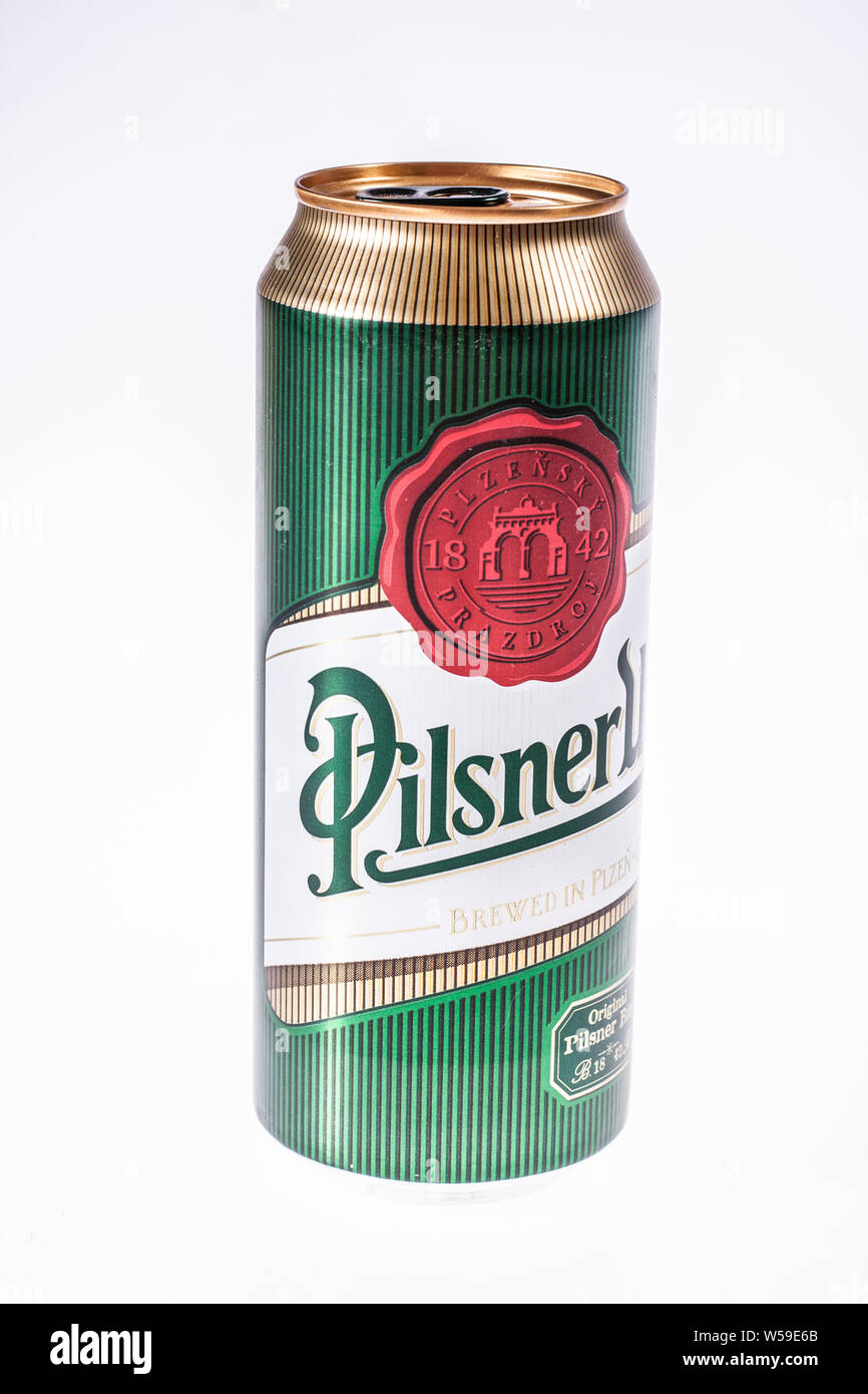 Lodz, Polen, Dezember 2016: tschechische Bier kann, Pilsner Urquell, gebraut in Pilsen von Pilsner Urquell Brauerei Stockfoto