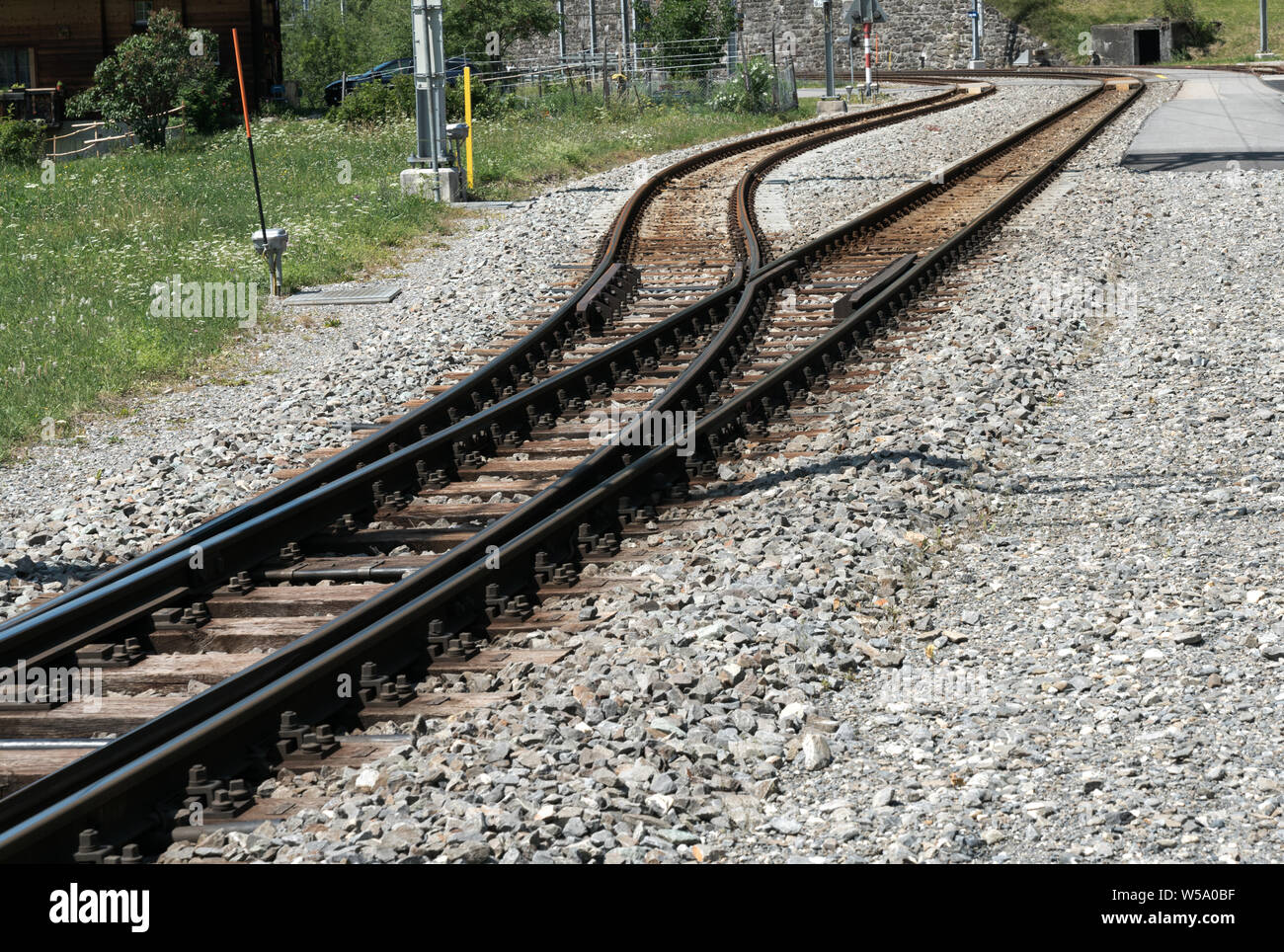 In der Nähe einer Schmalspurbahn Schalter, Anschluss auf der Chur-Arosa bahn Linie in der Schweiz Stockfoto