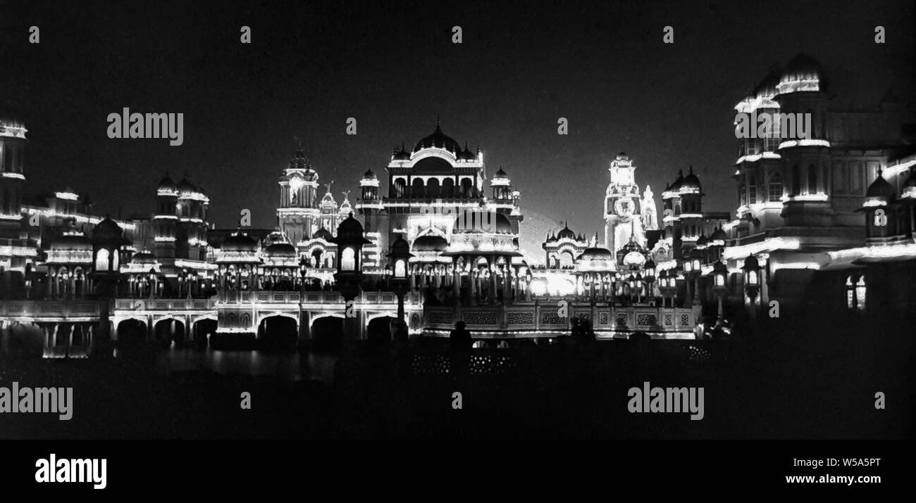 Illumintaed Ehrenrat, Franco Britischen Weißen Stadt Ausstellung in London im Jahr 1908 Stockfoto