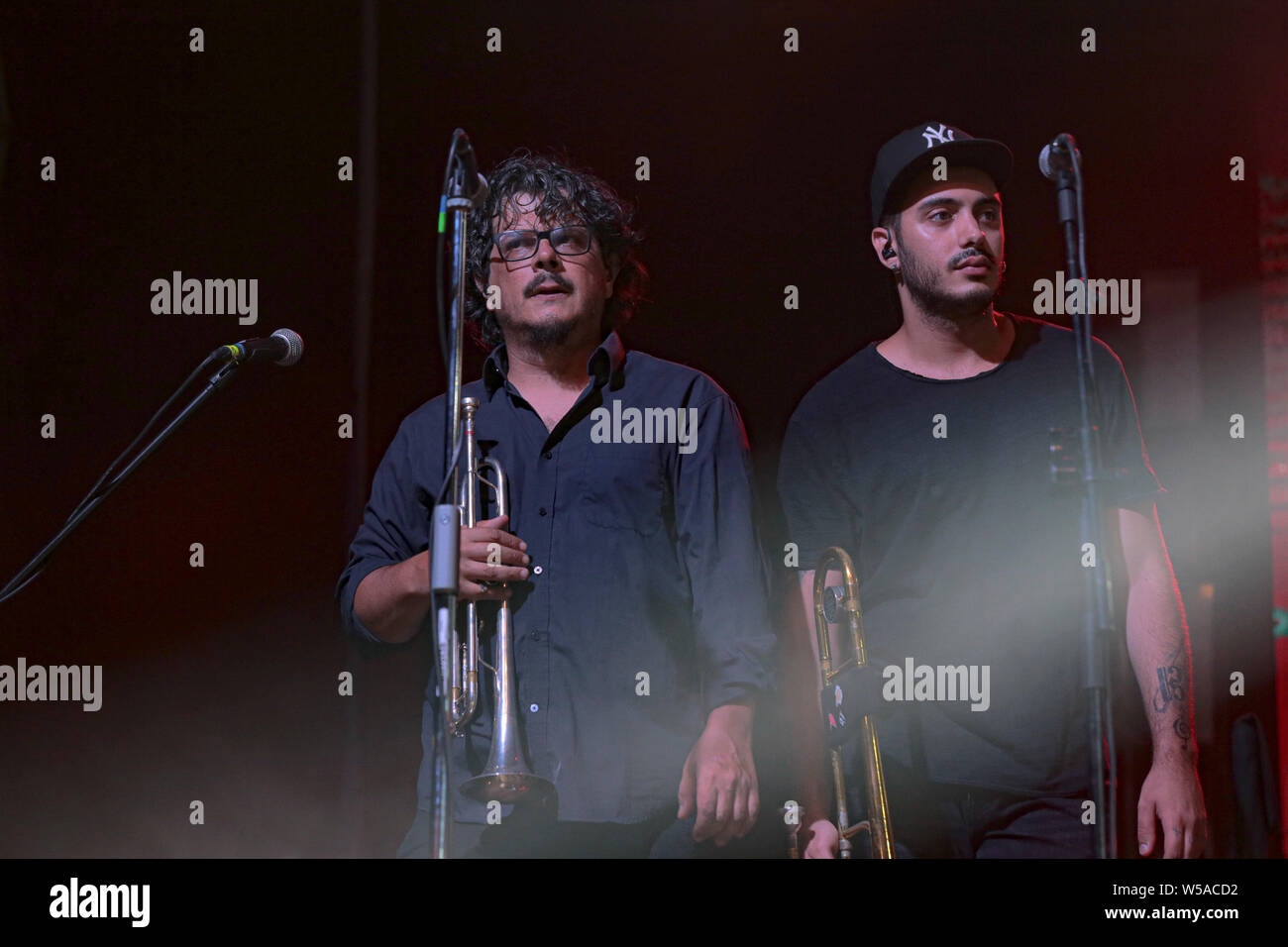 Roma, Italien. 26. Juli, 2019. Roy Paci und aretuska an der Porta di Roma leben. Credit: Daniela Franceschelli/Pacific Press/Alamy leben Nachrichten Stockfoto