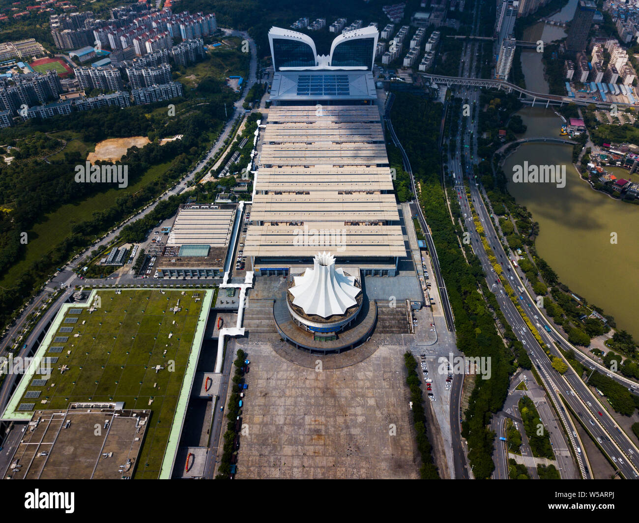 Guangxi International Convention & Exhibition Centre in Wuhan, die Hauptstadt der Provinz Guangxi China Stockfoto