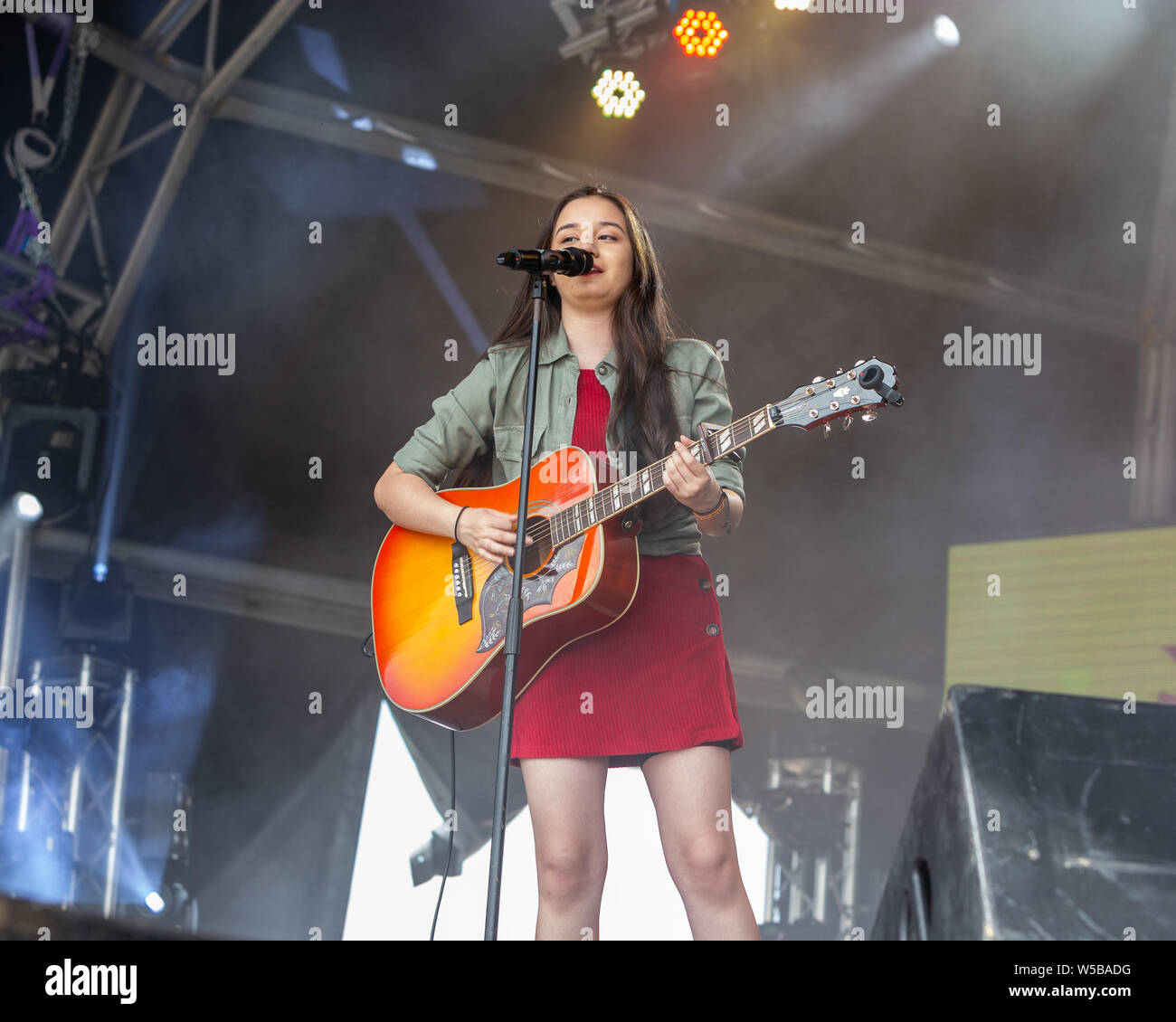 Walton-on-Thames, Sonntag, den 21. Juli 2019. Das Barrio Fiesta London in Großbritannien und Europa die größten Philippinischen Festival, das in seinem 35. Jahr. Stockfoto