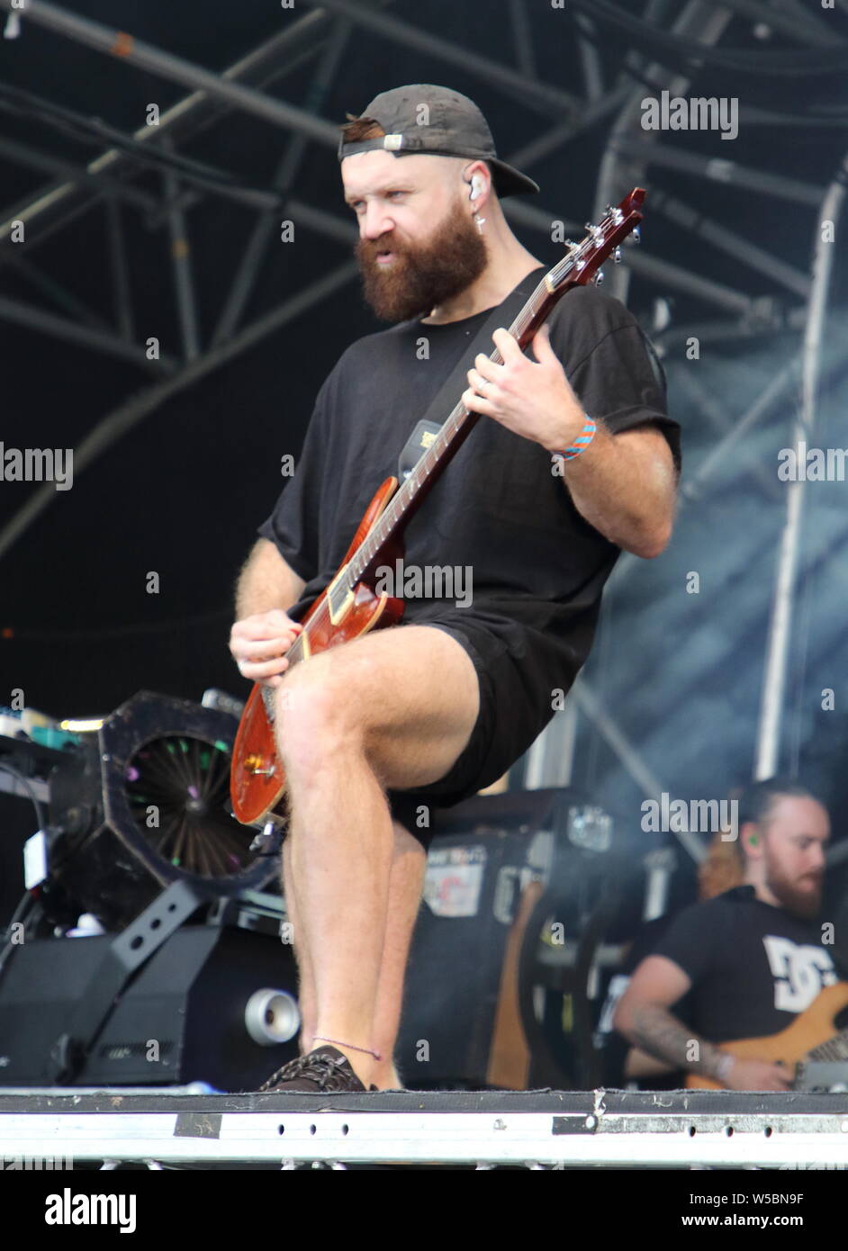 Britische Band, Don Broco führt bei Fahrzeug Music Festival - Tag zwei an Hall Farm, Steventon in der Nähe von Oxford. Stockfoto