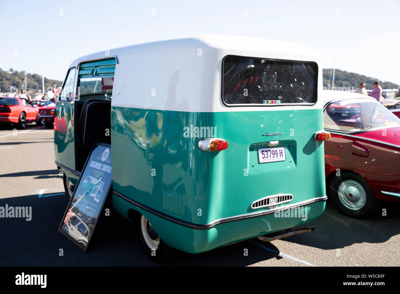 Goggomobil van, einer von nur 14 überhaupt gebildet, Goggomobil carryall van auf Anzeige an der Royal Motor Yacht Club in Newport, Sydney, ASustralia Stockfoto