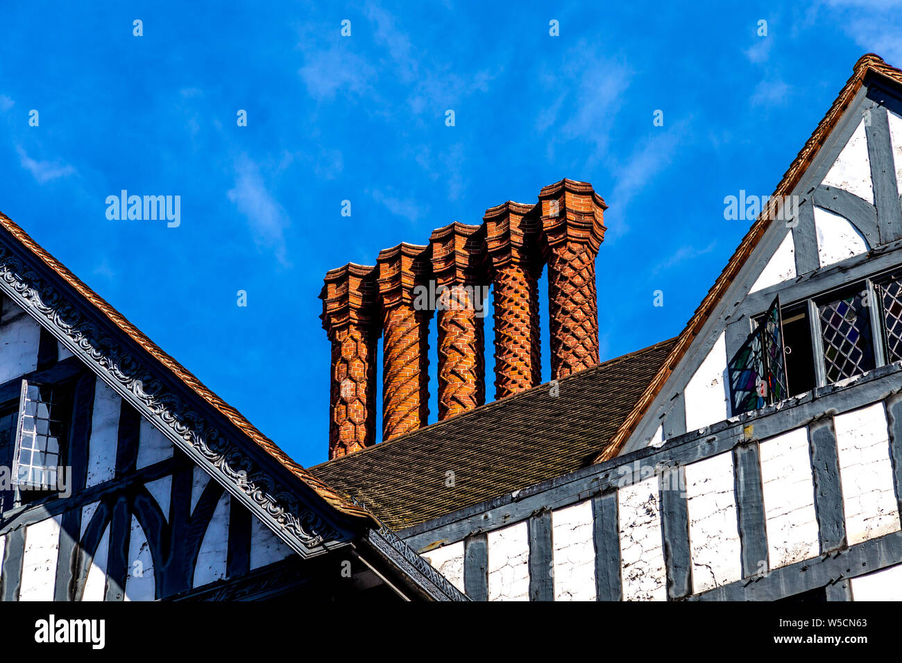 Die Außenseite des Liberty London Department Store, London, UK Stockfoto