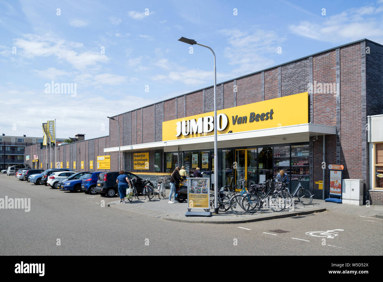 Jumbo Supermarkt in Hillegom, Niederlande. Jumbo ist die zweitgrößte Supermarktkette in den Niederlanden. Stockfoto