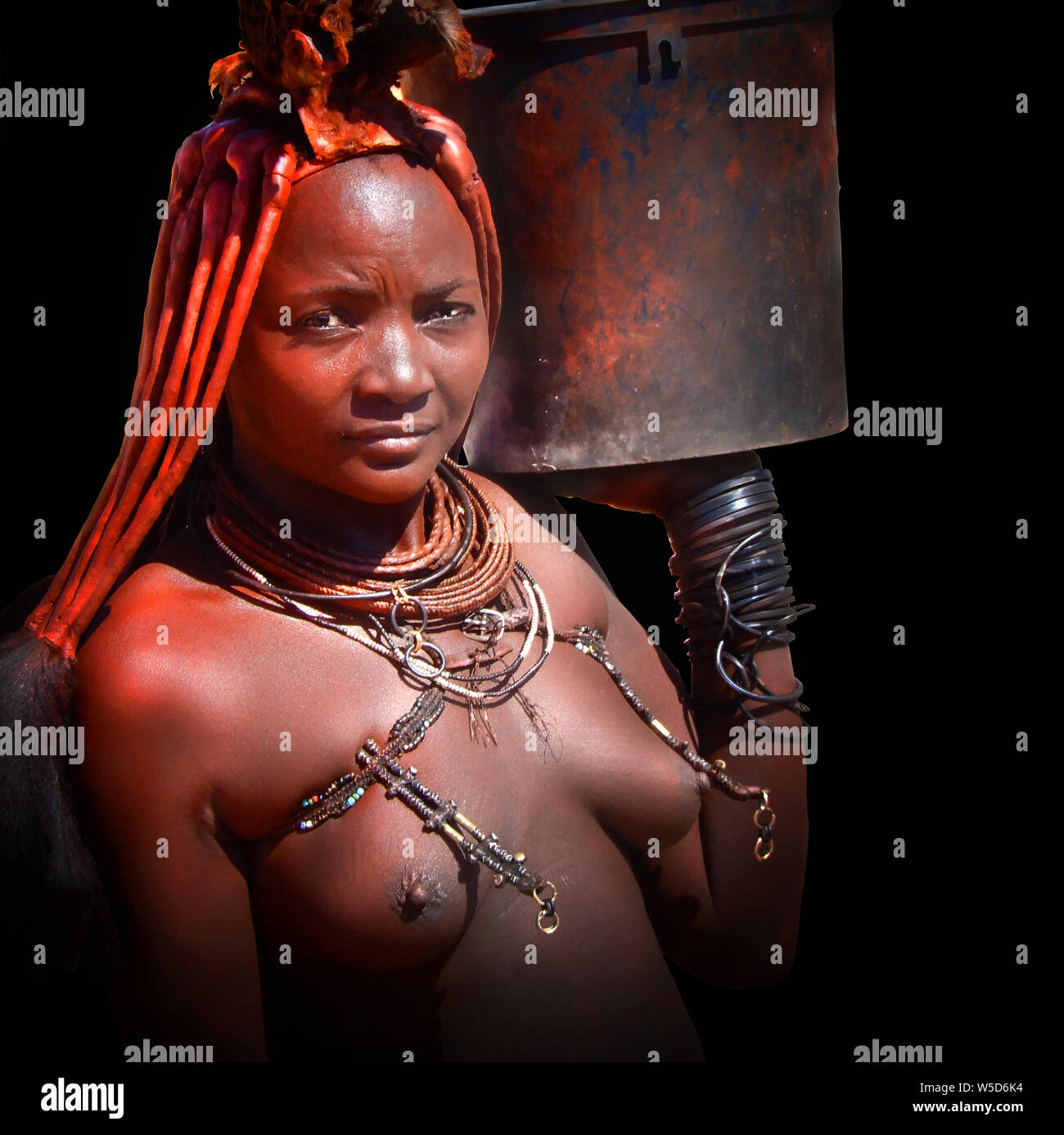Norden Namibias Himba Dorf Stockfoto