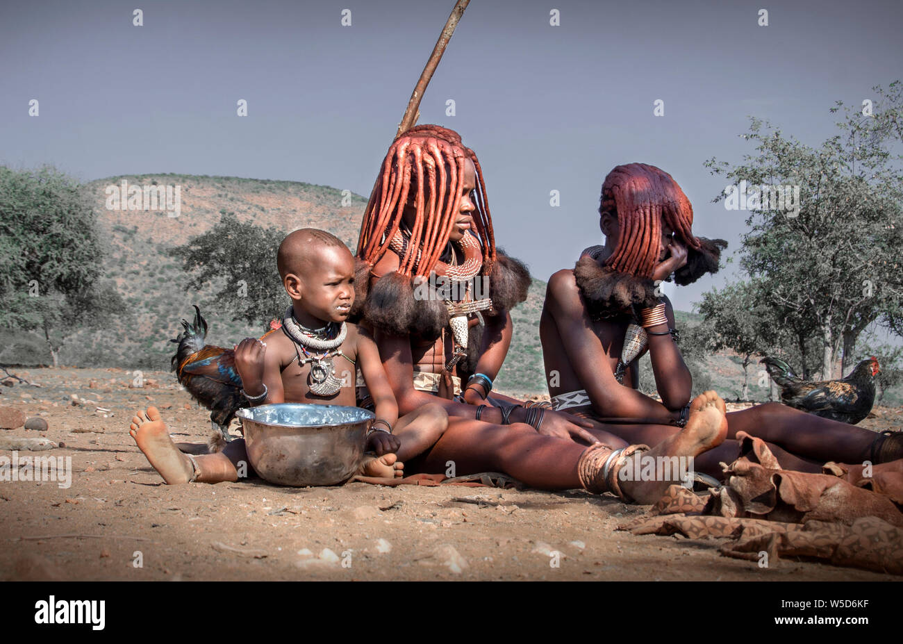 Norden Namibias Himba Dorf Stockfoto