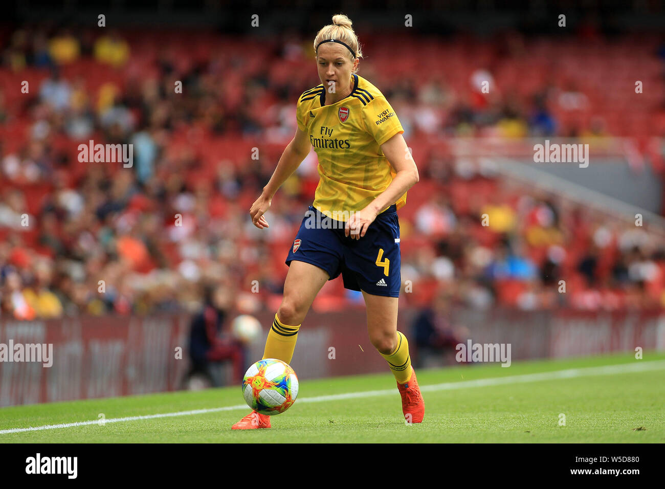 London, Großbritannien. 28. Juli 2019. Janni Arnth von Arsenal Frauen in Aktion. Emirates Cup 2018 überein, Arsenal Frauen v Bayern München Frauen im Emirates Stadium in London am Sonntag, den 28. Juli 2019. Dieses Bild dürfen nur für redaktionelle Zwecke verwendet werden. Nur die redaktionelle Nutzung, eine Lizenz für die gewerbliche Nutzung erforderlich. Keine Verwendung in Wetten, Spiele oder einer einzelnen Verein/Liga/player Publikationen. pic von Steffan Bowen/Andrew Orchard sport Fotografie/Alamy Live news Credit: Andrew Orchard sport Fotografie/Alamy leben Nachrichten Stockfoto