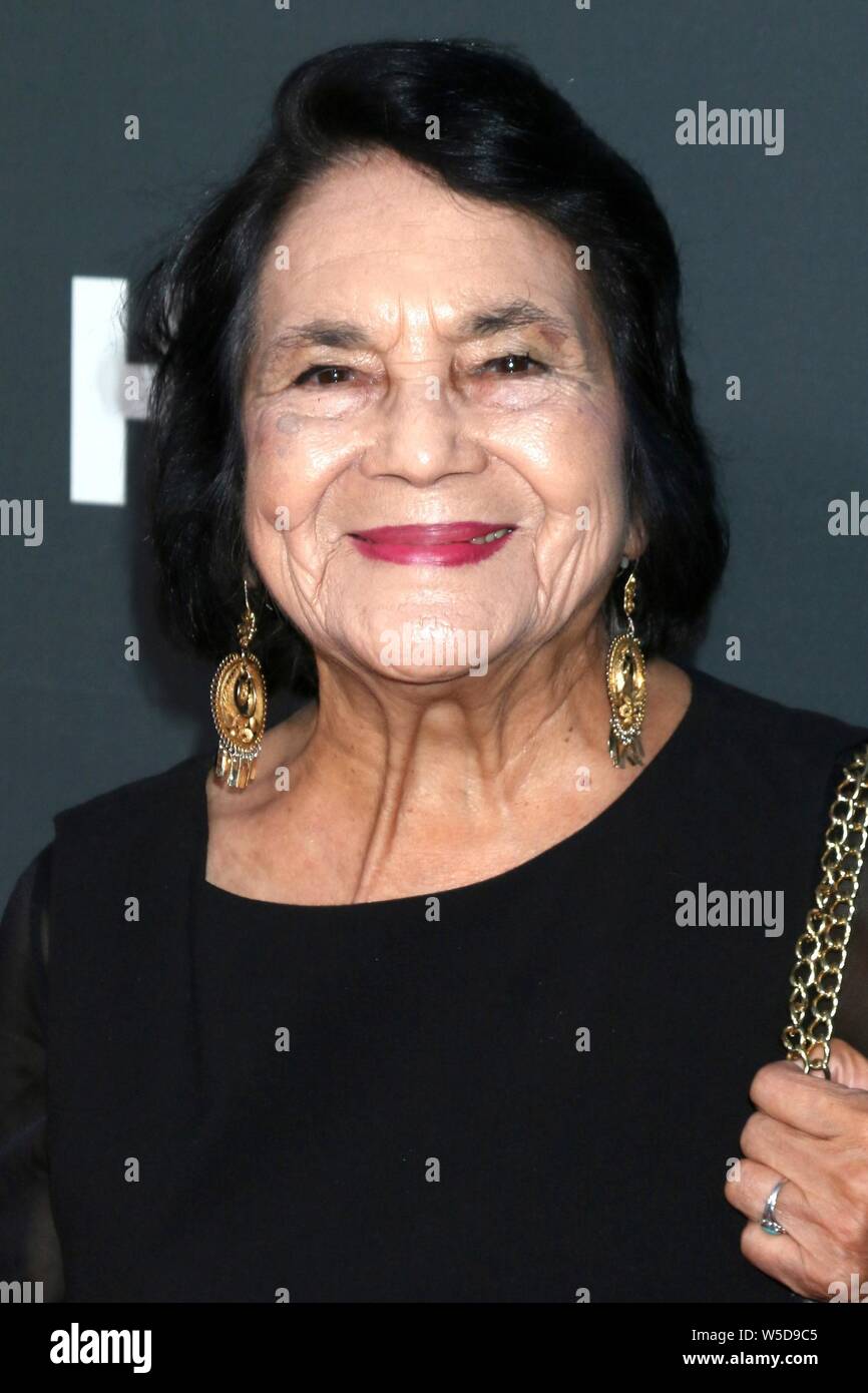 Dolores Huertas in der Ankunftshalle für NALIP Latino Media Awards, Hollywood & Highland Center Ray Dolby Ballsaal, Los Angeles, CA 27. Juli 2019. Foto von: Priscilla Grant/Everett Collection Stockfoto