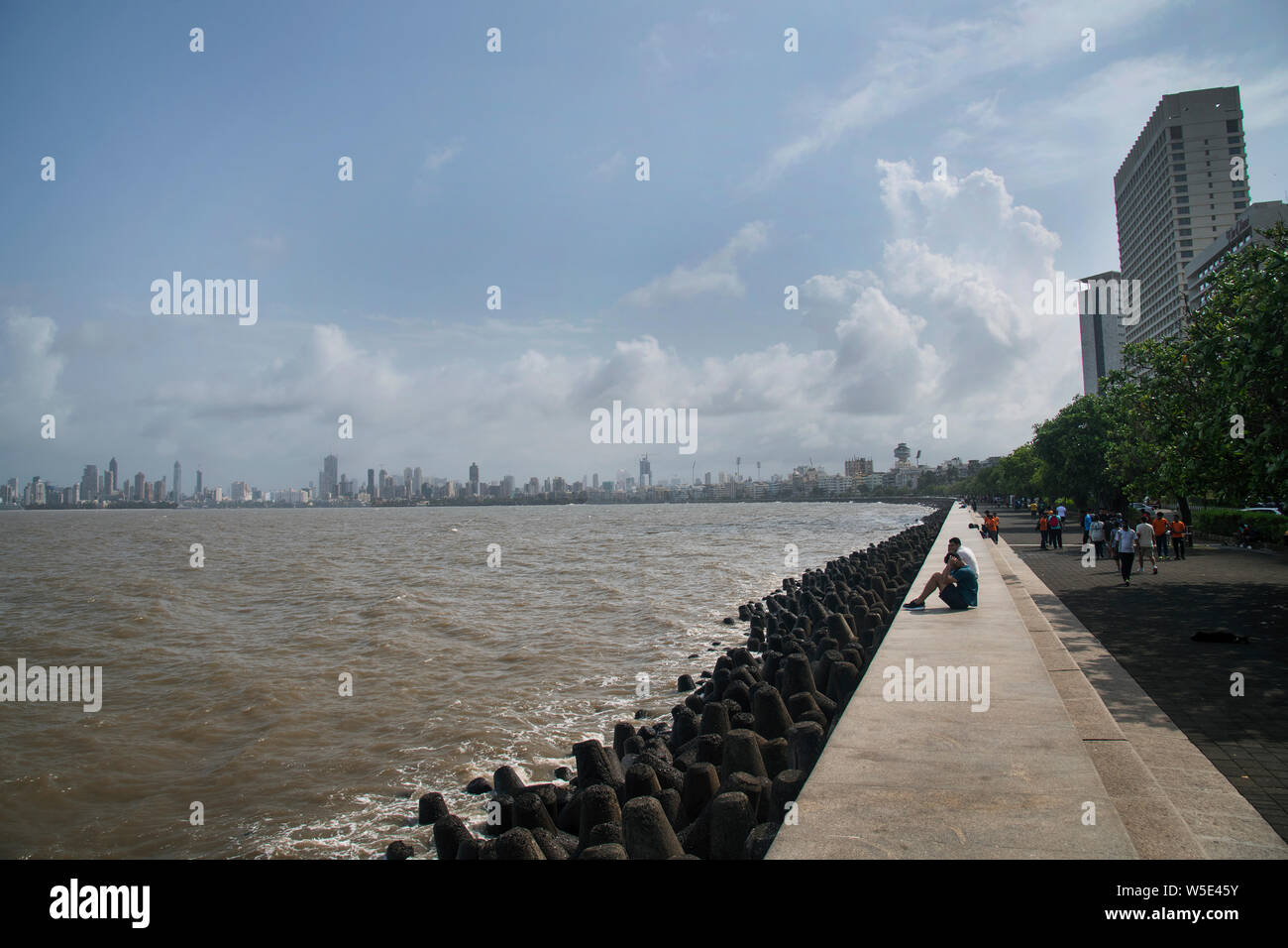 Das Bild der Skyline von Mumbai Marine Drive, Nariman Point, Mumbai, Indien Stockfoto