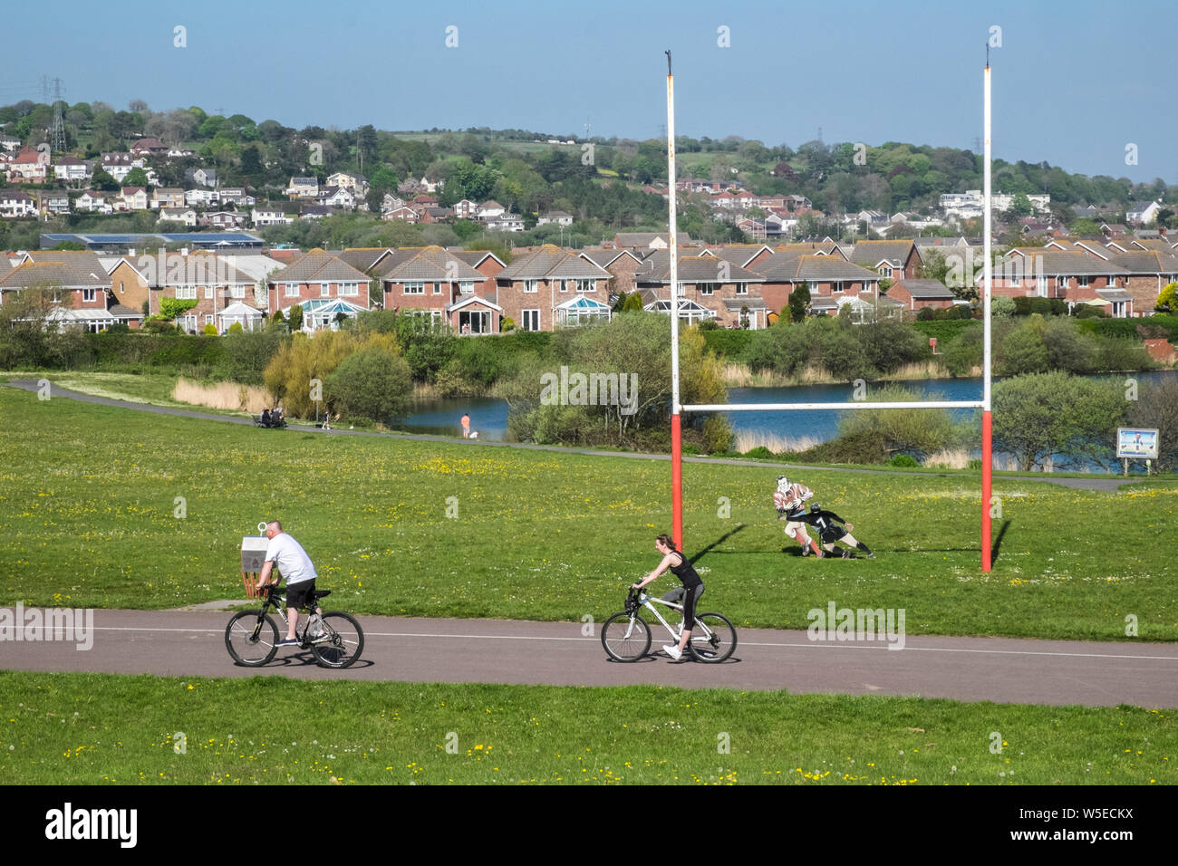 Fahrrad, Radfahren, Millennium, Küsten, Pfad, Llanelli, Carmarthenshire, West, Wales, Welsh, UK, GB, Großbritannien, Britische, Stockfoto