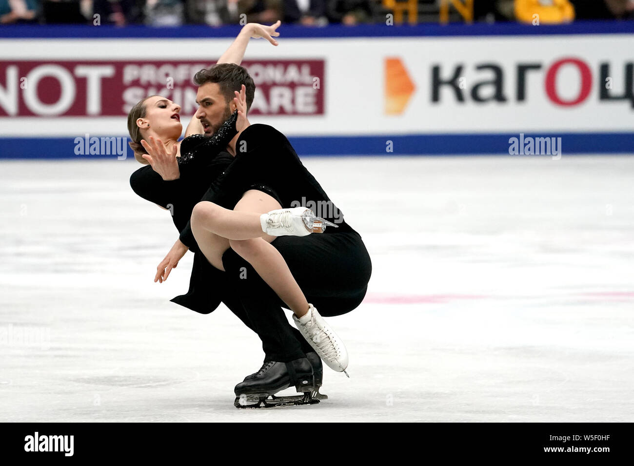 Französische ice Tänzer Gabriella Papadakis und Guillaume Cizeron konkurrieren in den Ice Dance Rhythmus Tanz der ISU 2019 Welt Eiskunstlauf-WM Stockfoto