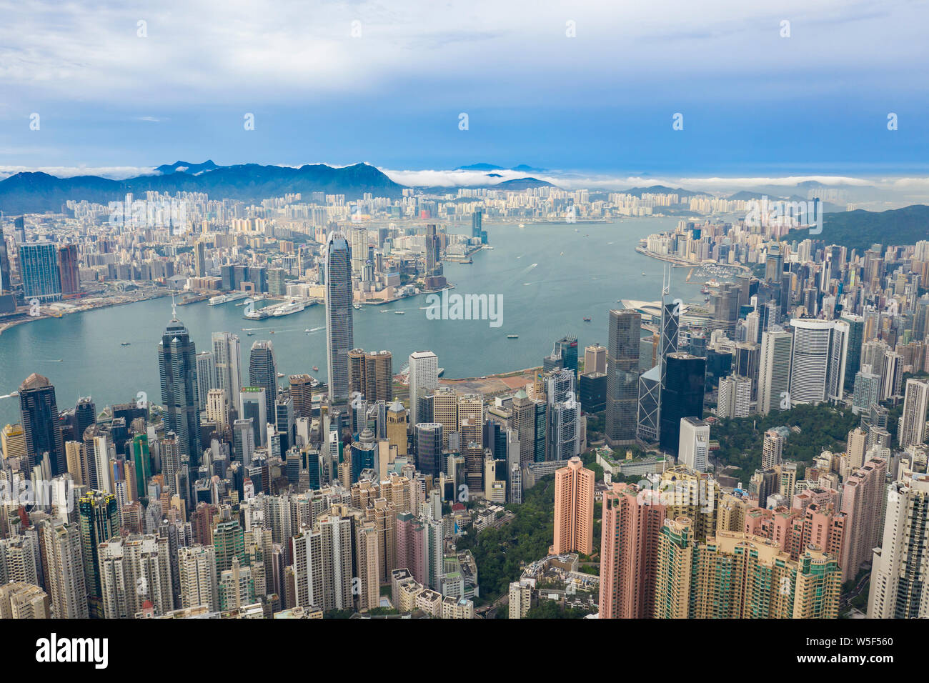 Luftbild des Victoria Harbour in Hong Kong Stockfoto