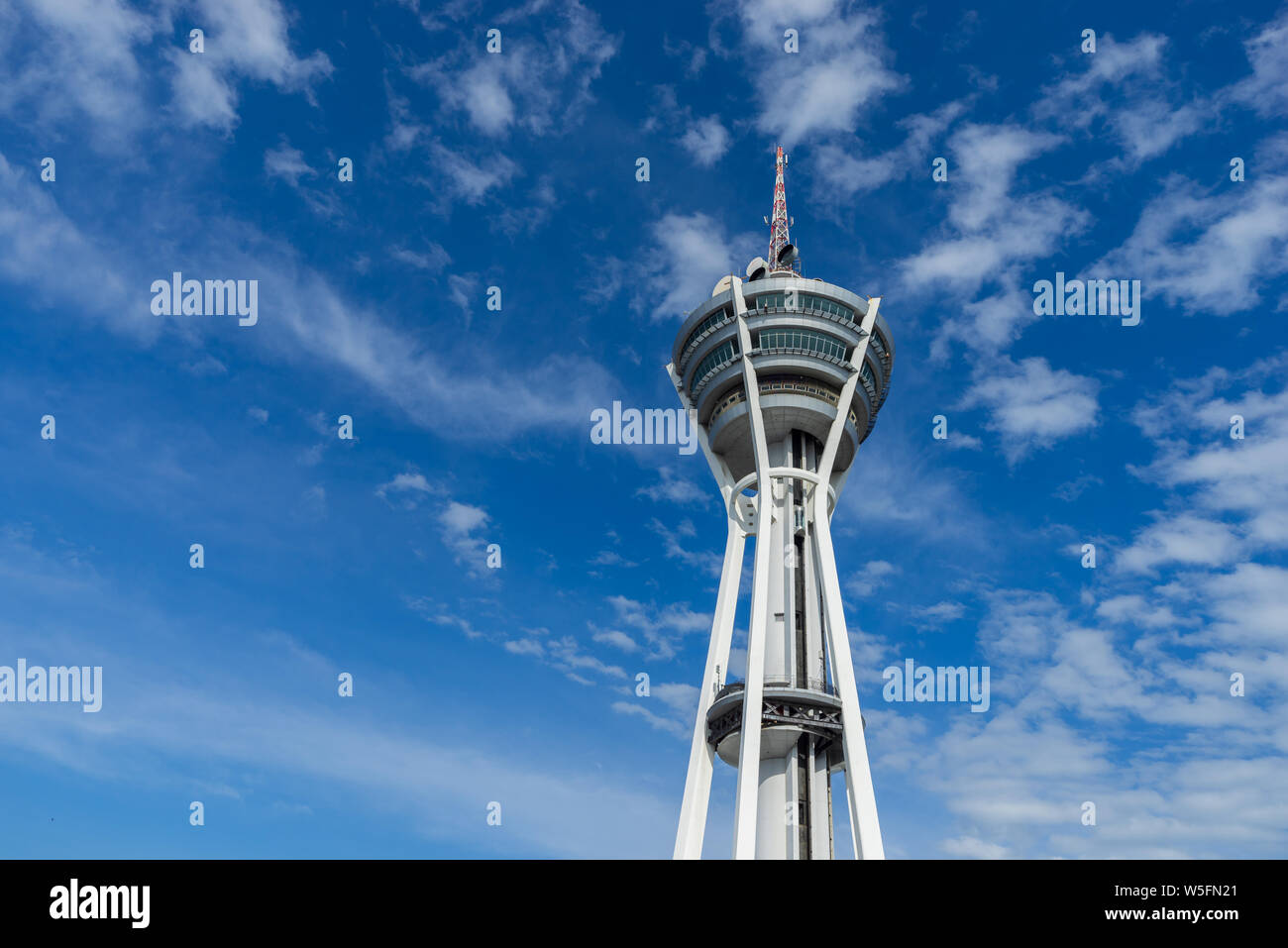 Menara Alor Setar ist ein 165,5 m Telekommunikationsturm in Alor Setar, Kedah, Malaysia. Stockfoto