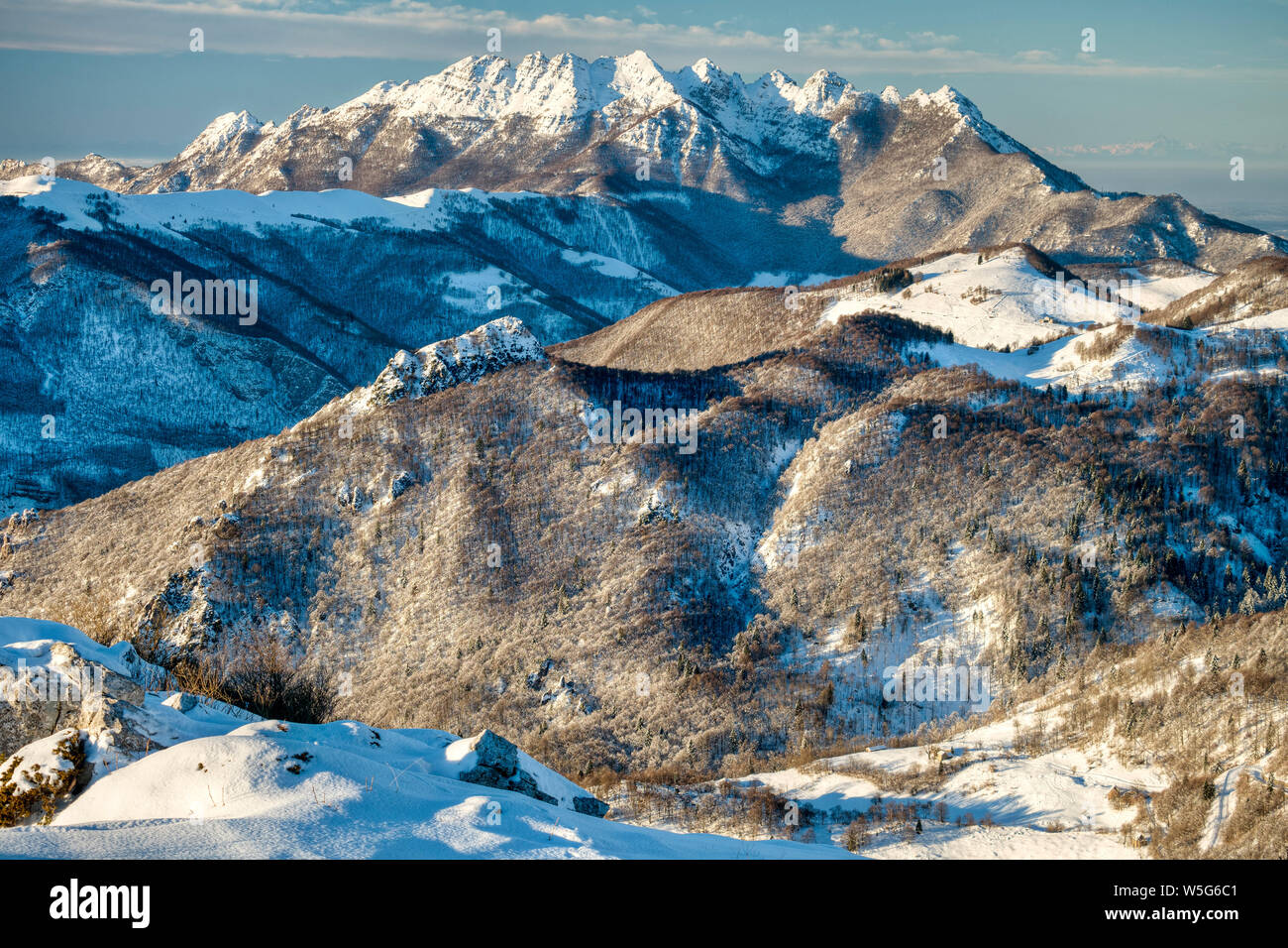 Italien, Lombardei, Bergamasker Alpen Regional Park, Mt. Resegone von Piani d'Alben Stockfoto