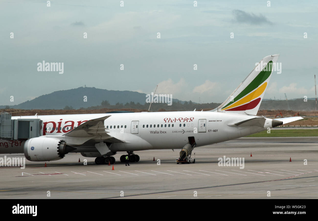 ---- Ein Passagier jet Boeing 787 der Ethiopian Airlines dargestellt an der Addis Abeba Bole International Airport in Addis Abeba, Äthiopien, 9 Septemb Stockfoto