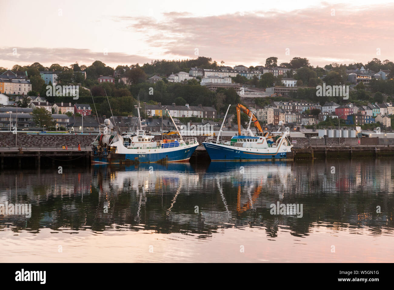 Die Stadt Cork, Cork, Irland. 29. Juli, 2019. Trawler stieg von Sharon und Atlantic Rose gebunden an der Horgan Kai vor der Abreise für die Fischgründe in Cork, Irland. Kredit; David Creedon/Alamy leben Nachrichten Stockfoto