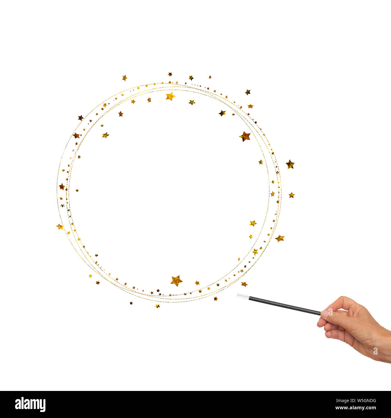 Zauberstab in der Hand mit gold Sterne, Kreise für Rahmen, Grenze. Weißer Hintergrund. Stockfoto