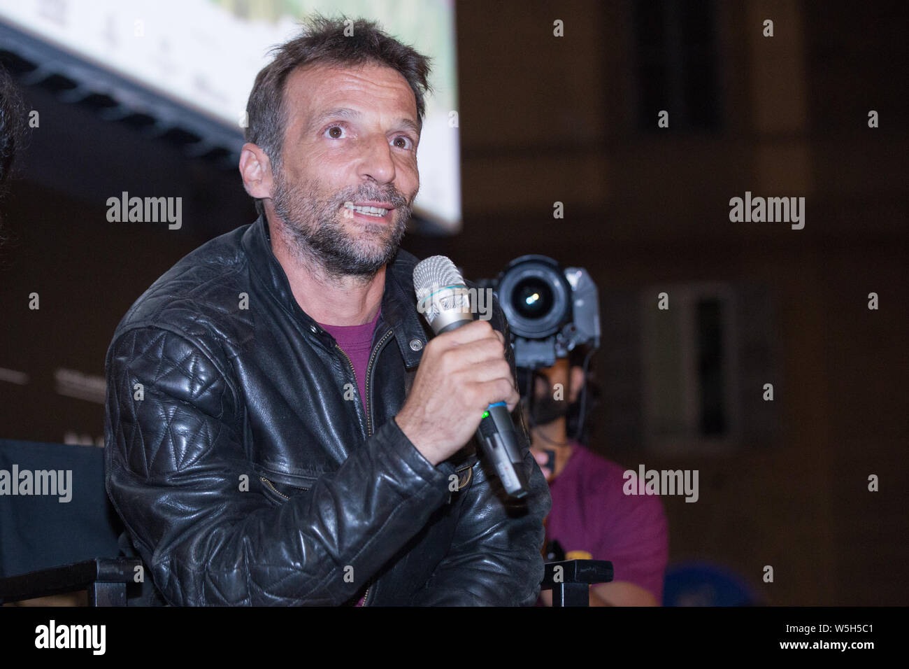 Rom, Italien. 28. Juli 2019. Mathieu Kassovitz der französische Regisseur und Schauspieler Mathieu Kassovitz in das Filmfestival "Il Cinema in Piazza' durch die Ragazzi del Cinema Amerika in der Arena der Piazza San Cosimato in Rom teilgenommen. Credit: Matteo Nardone/Pacific Press/Alamy leben Nachrichten Stockfoto