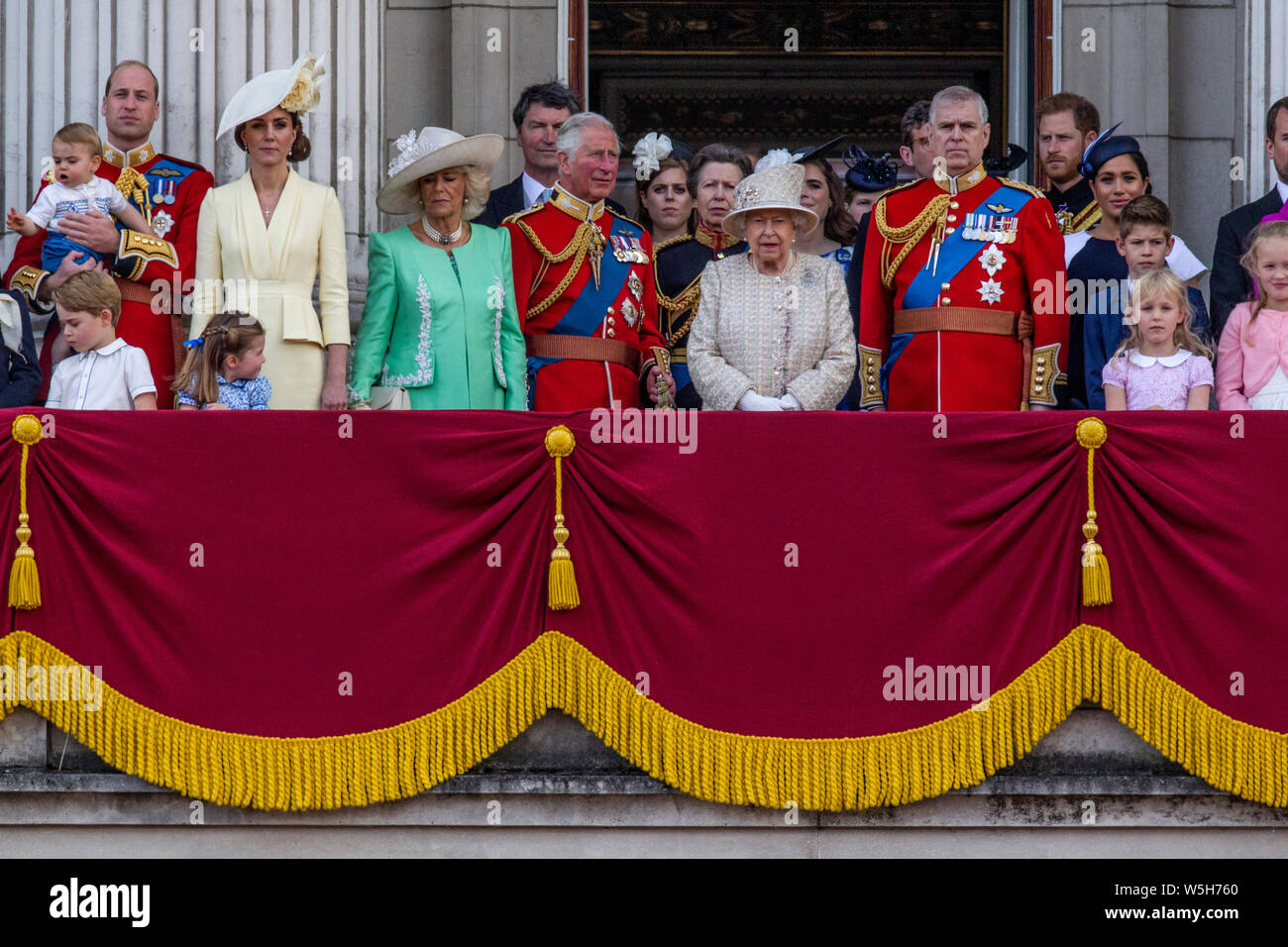 Die Farbe, Geburtstag Parade feiern der Königin außerhalb des Buckingham Palace, London, England, Vereinigtes Königreich Stockfoto