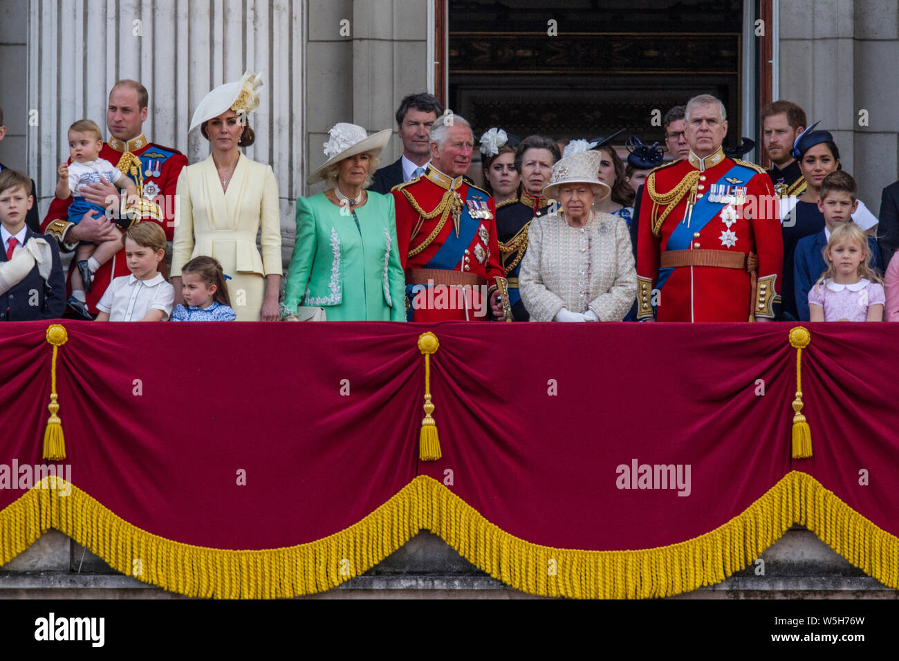 Die Farbe, Geburtstag Parade feiern der Königin außerhalb des Buckingham Palace, London, England, Vereinigtes Königreich Stockfoto