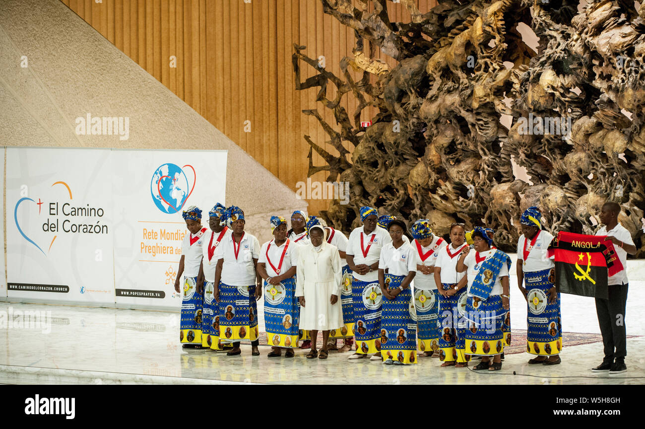 Audienz für die Delegation der Welt Netz des Gebets des Papstes (Apostolat des Gebets) anlässlich des 175-jährigen Jubiläums ihrer Gründung, in der Aula Paul VI. im Vatikan. Mit: Atmosphäre, In: Vatikanstadt, der Heilige Stuhl Wann: 28 Jun 2019 Credit: IPA/Katholische Presse Foto/WENN.com ** Nur für die Veröffentlichung in Großbritannien, den USA, Deutschland, Österreich ** verfügbar Stockfoto