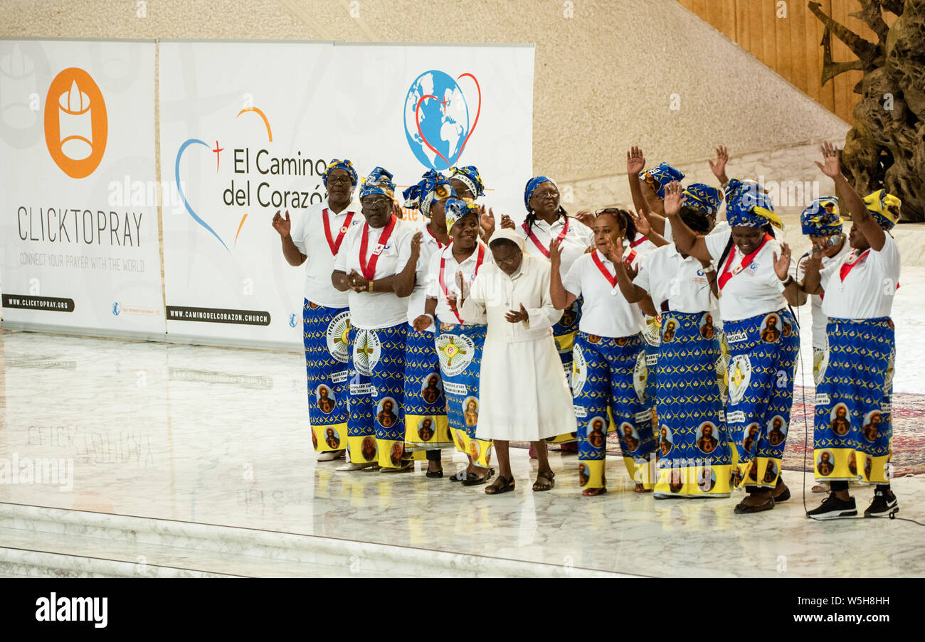 Audienz für die Delegation der Welt Netz des Gebets des Papstes (Apostolat des Gebets) anlässlich des 175-jährigen Jubiläums ihrer Gründung, in der Aula Paul VI. im Vatikan. Mit: Atmosphäre, In: Vatikanstadt, der Heilige Stuhl Wann: 28 Jun 2019 Credit: IPA/Katholische Presse Foto/WENN.com ** Nur für die Veröffentlichung in Großbritannien, den USA, Deutschland, Österreich ** verfügbar Stockfoto