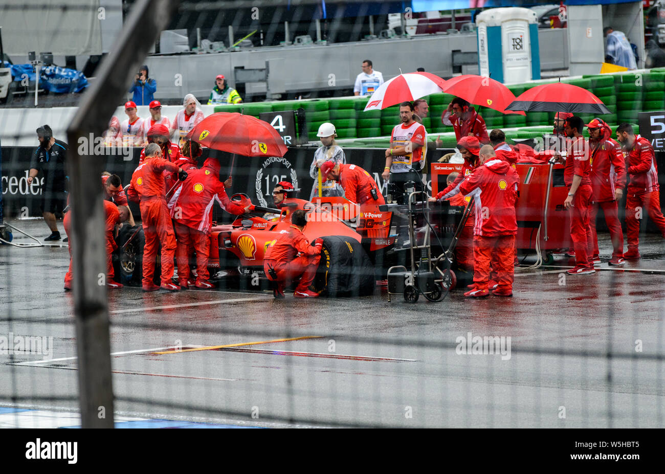 Formel 1 GP Deutschland in Hockenheim, 28. Juli 2019: Ferrari, Sebastian Vettel auf den Start Grid Stockfoto
