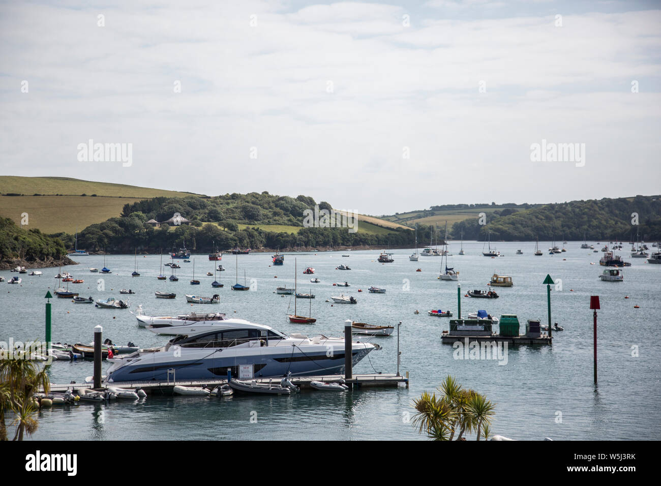 Salcombe, Stadt am Meer in Devon im Süden von England im Sommer. Salcombe, Devon Stockfoto