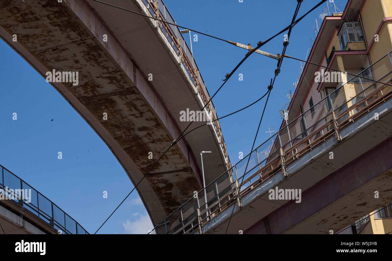 Tangenziale est di roma Fotos und Bildmaterial in hoher Auflösung Alamy