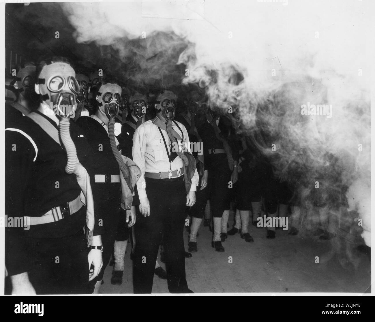 [Gasmaske Ausbildung, Naval Training Center, San Diego, Kalifornien.] Stockfoto