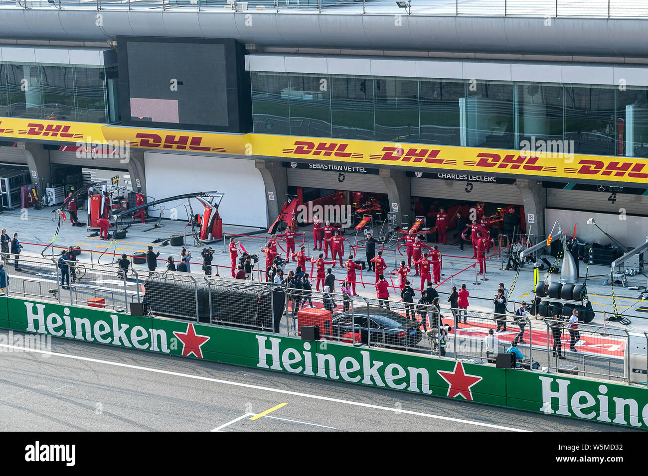 Formel 1 Fahrer von Scuderia Ferrari Praxis vor dem Formel 1 Heineken Grand Prix von China 2019 in Shanghai, China, 11. April 2019. Stockfoto