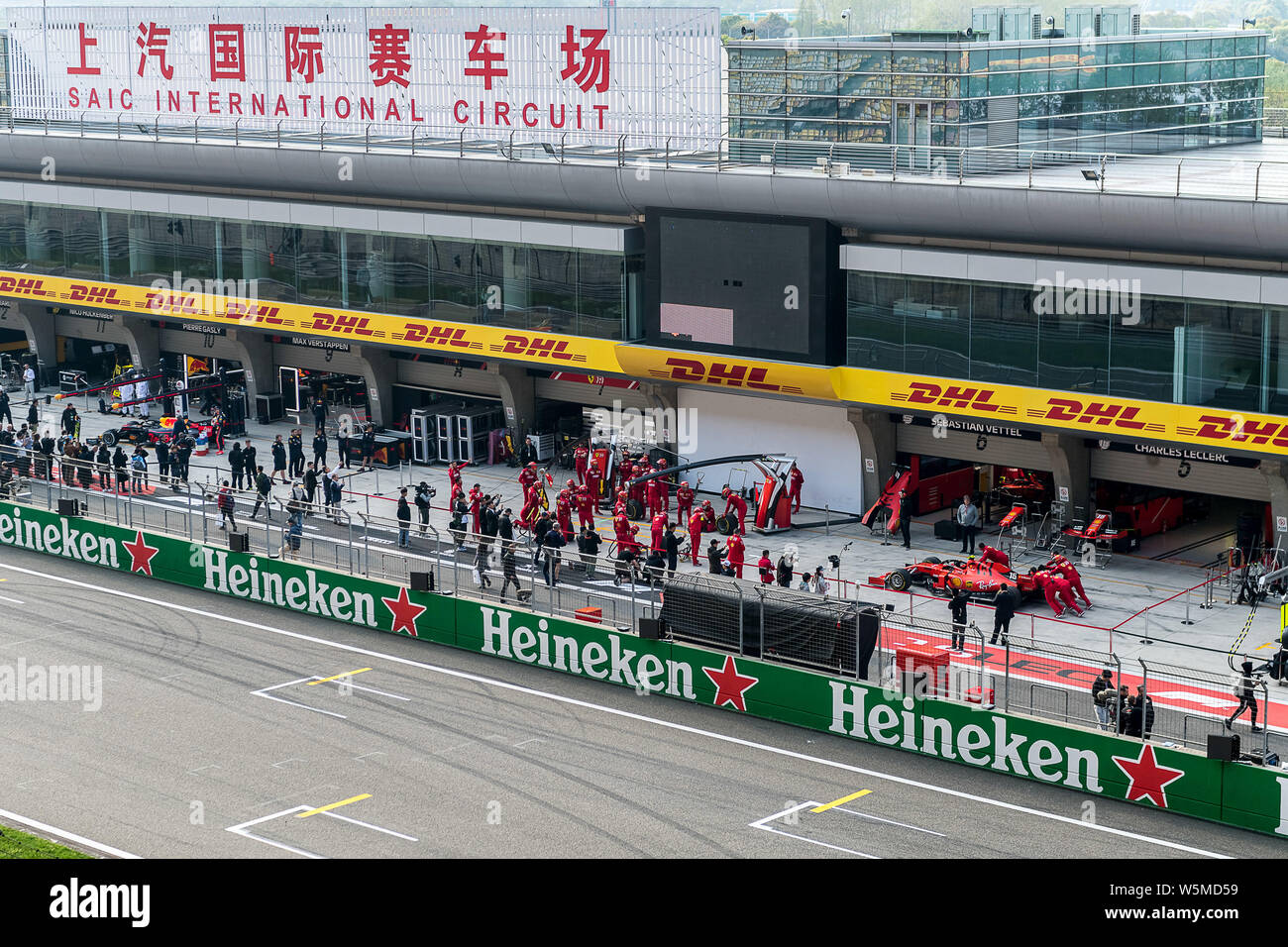 Formel 1 Fahrer von Scuderia Ferrari Praxis vor dem Formel 1 Heineken Grand Prix von China 2019 in Shanghai, China, 11. April 2019. Stockfoto