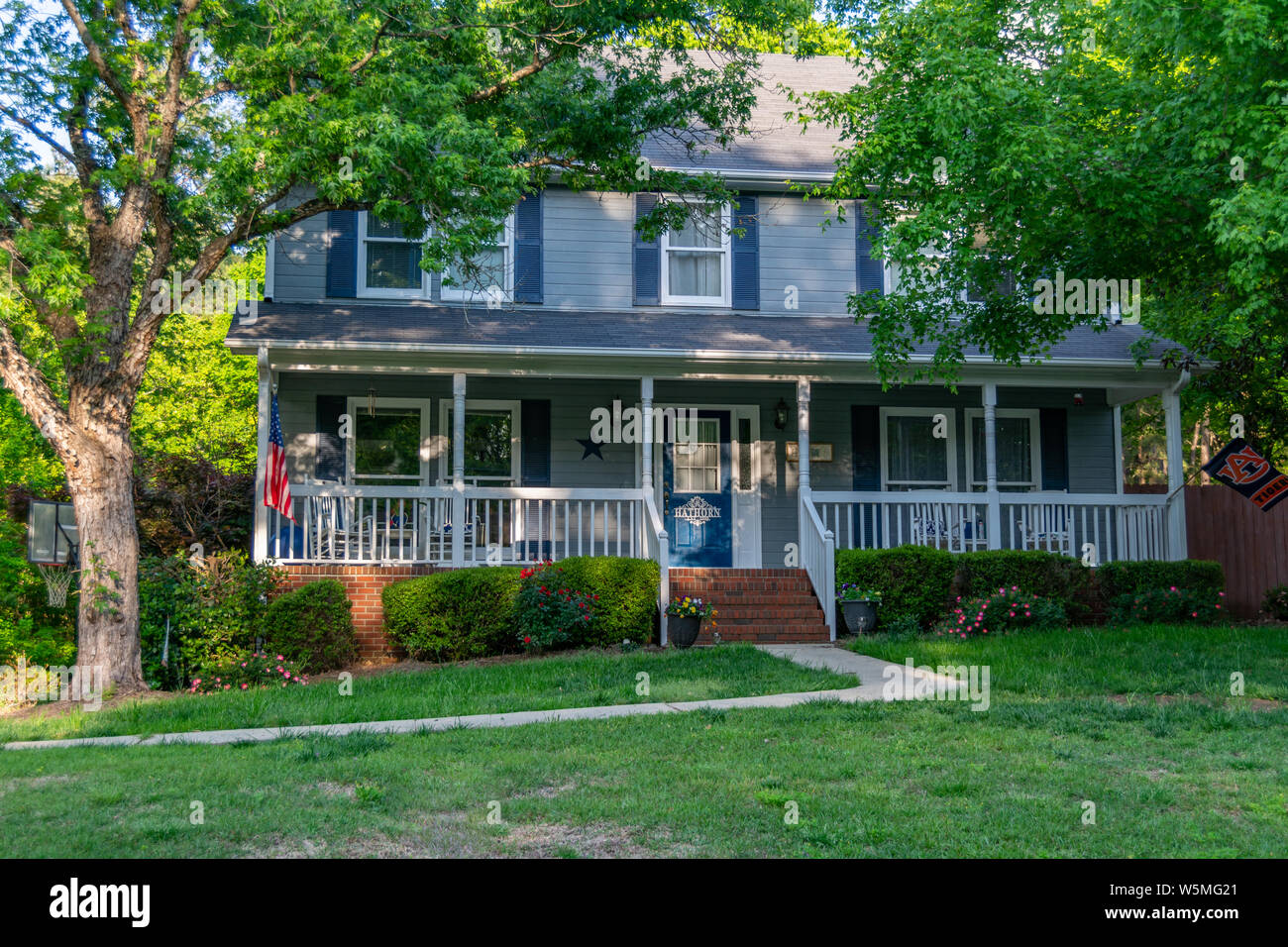 Mittelklasse Zweistöckiges Holz home Stockfoto
