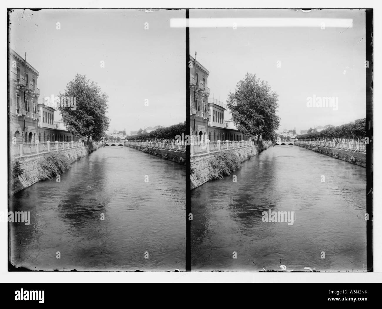 Damaskus (Esh-Sham). Fluss Abana (El-Barada) Stockfoto