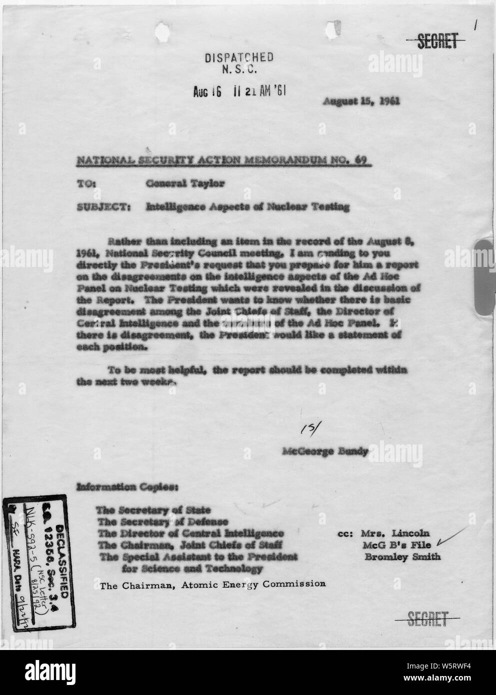 National Security Action Memorandum Nr. 69 Intelligenz Aspekte der nuklearen Tests; Umfang und Inhalt: Memorandum für Allgemeine Taylor auf die Meinungsverschiedenheiten der Ad-hoc-Panel über die Atomtests. Stockfoto