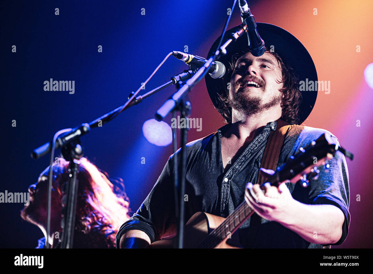 Dänemark, Kopenhagen - Juli 28., 2019. Die australische Folk Pop Duo Pierce Brüder führt ein Live Konzert in KB Hallen in Kopenhagen. (Foto: Gonzales Foto - Peter Troest). Stockfoto