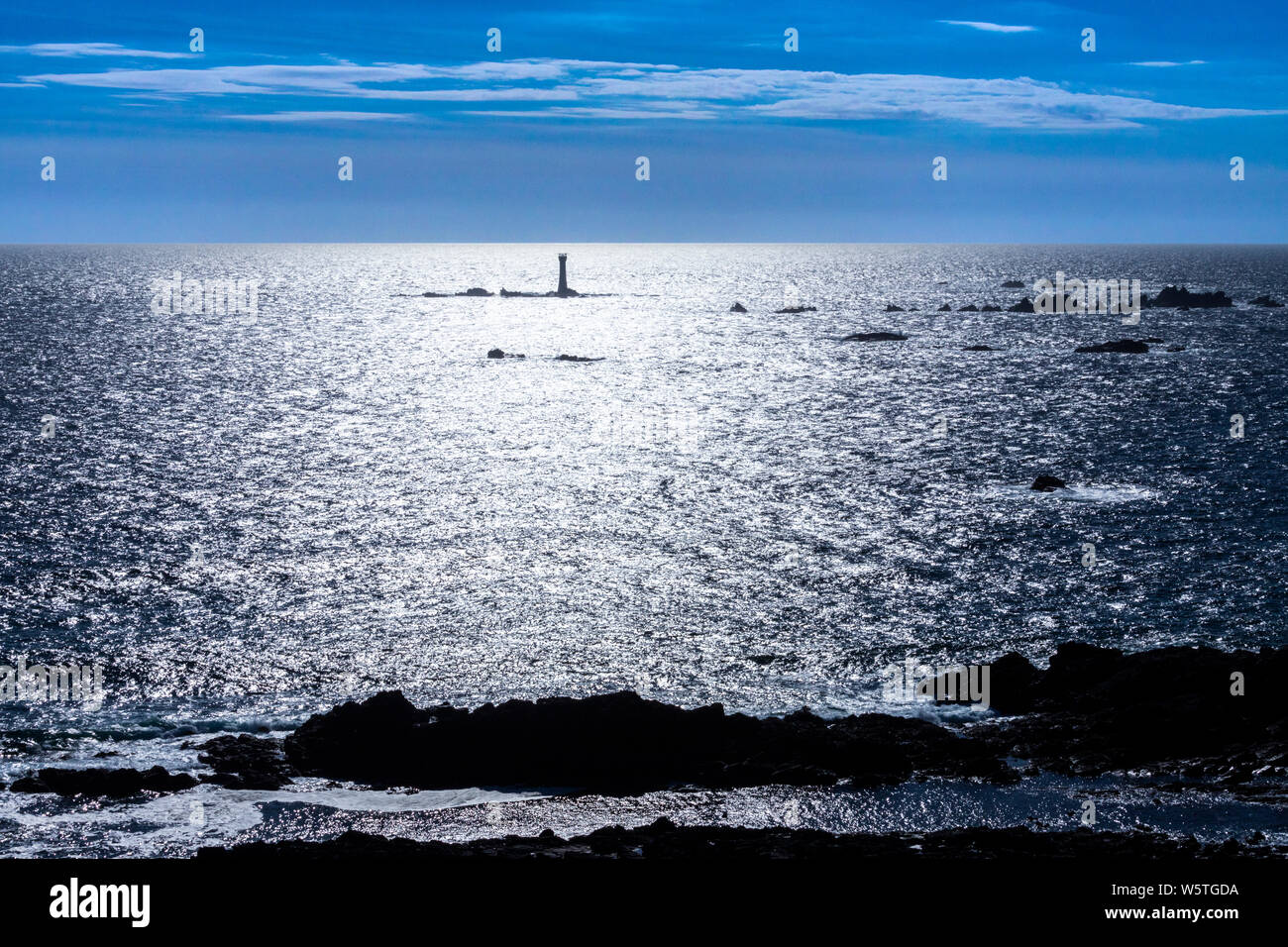 Les Hanois Leuchtturm gesehen vom Pleinmont Landspitze, Guernsey, Kanalinseln, Großbritannien Stockfoto