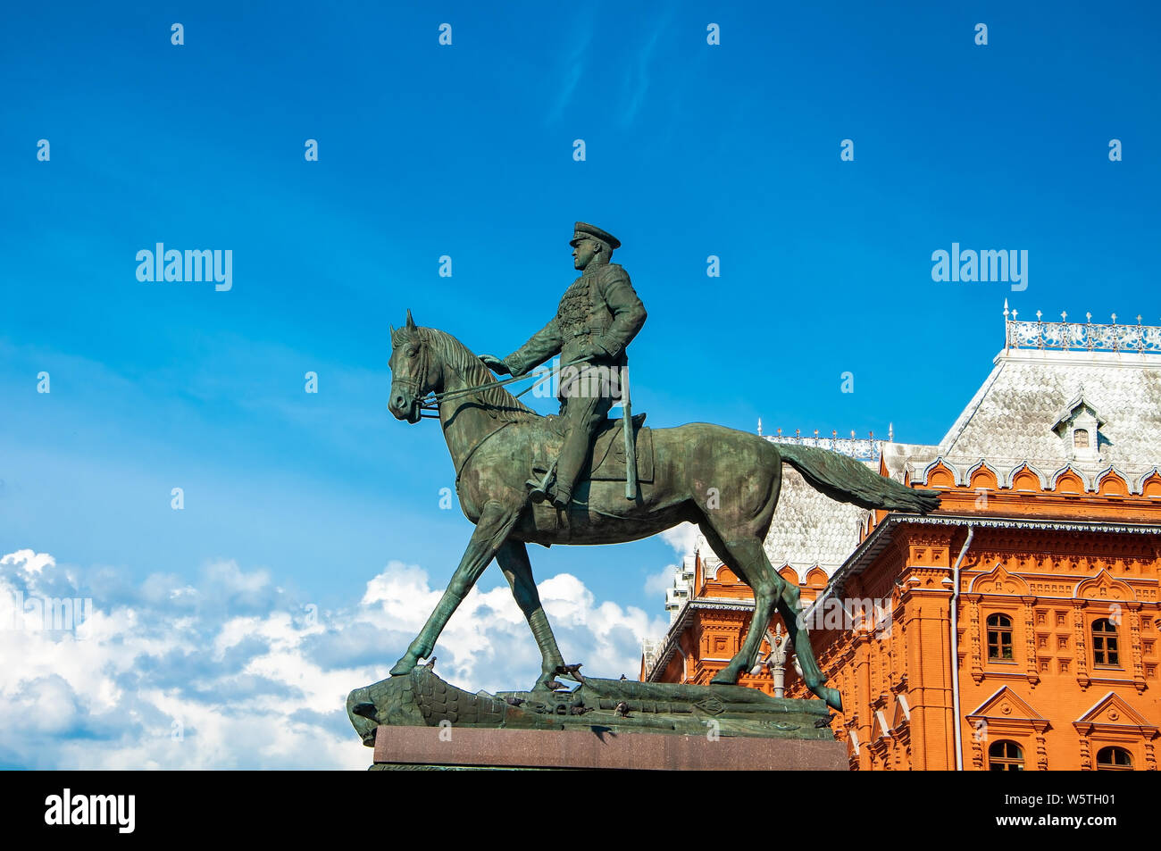 Russland, Moskau - 27. Juli 2019: Denkmal für George Schukow im Historischen Museum Stockfoto