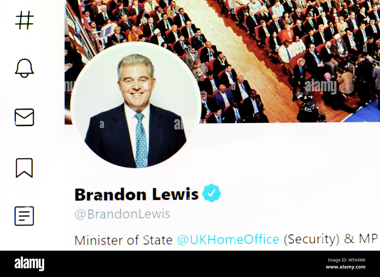 Twitter Seite (Juli 2019) - Die Rt Hon Brandon Lewis MP-Staatsminister für die Home Abteilung Stockfoto