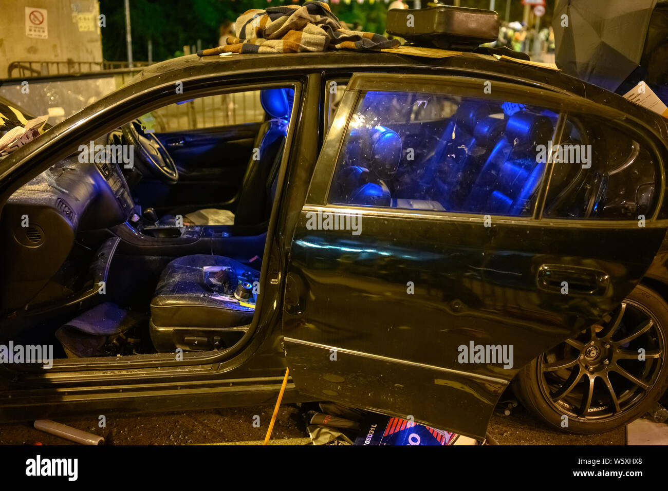 Yuen Long, Hong Kong - 27. Juli 2019: Weil der Gangster Angriff Bürger am Bahnhof am 21. Juli Protest in Yuen Long Protest gegen Th Stockfoto