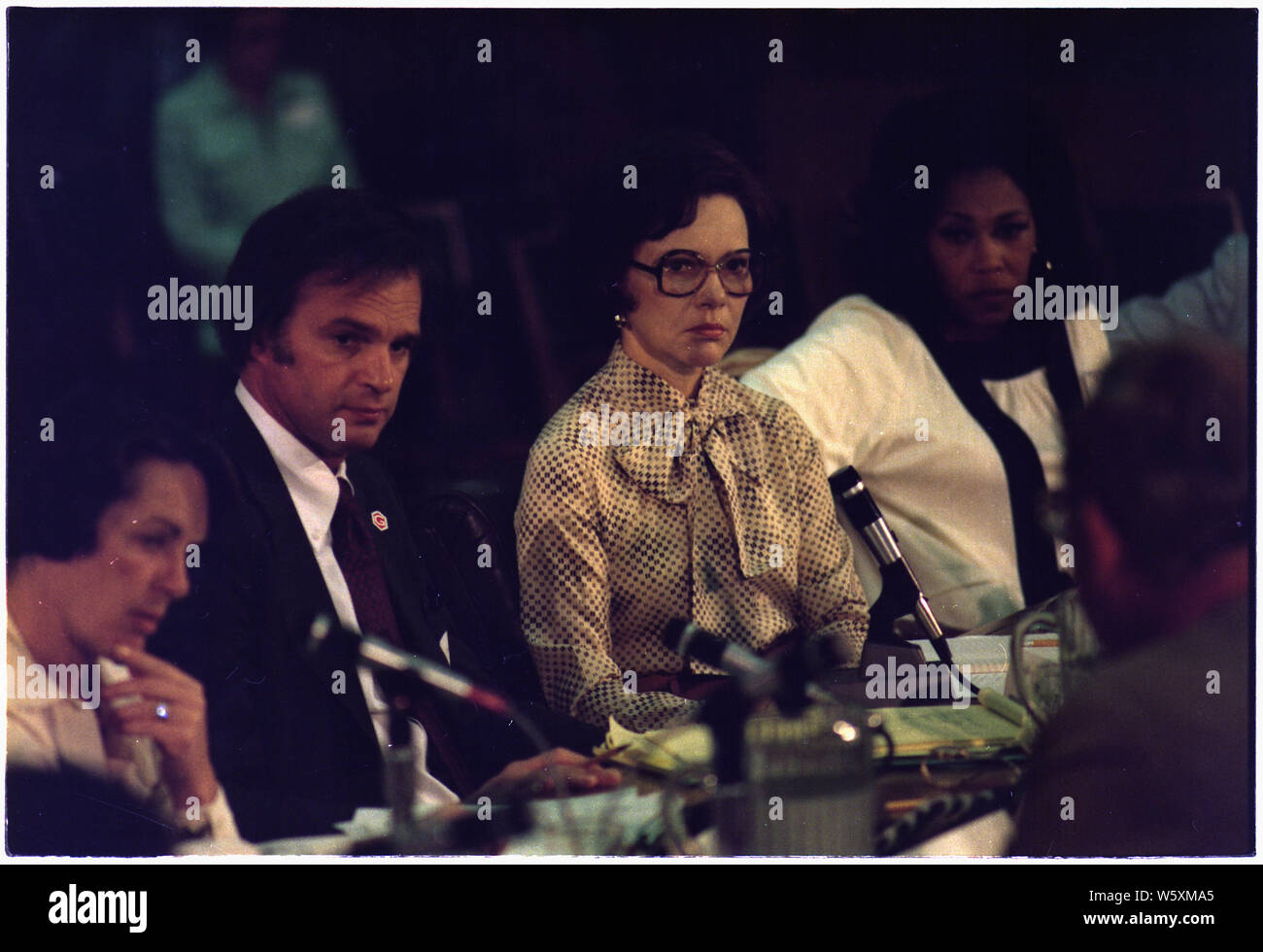 Rosalynn Carter in einer Sitzung, zu der der Präsident der Kommission für die Förderung der psychischen Gesundheit in San Francisco, CA. Stockfoto