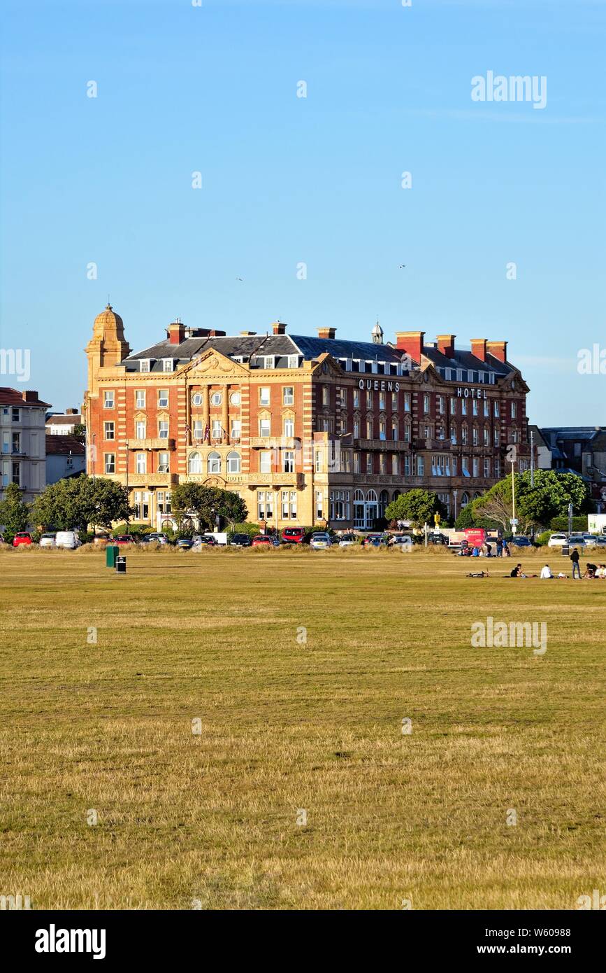 Äußere des Queens Hotel in Southsea Common Hampshire England Großbritannien Stockfoto