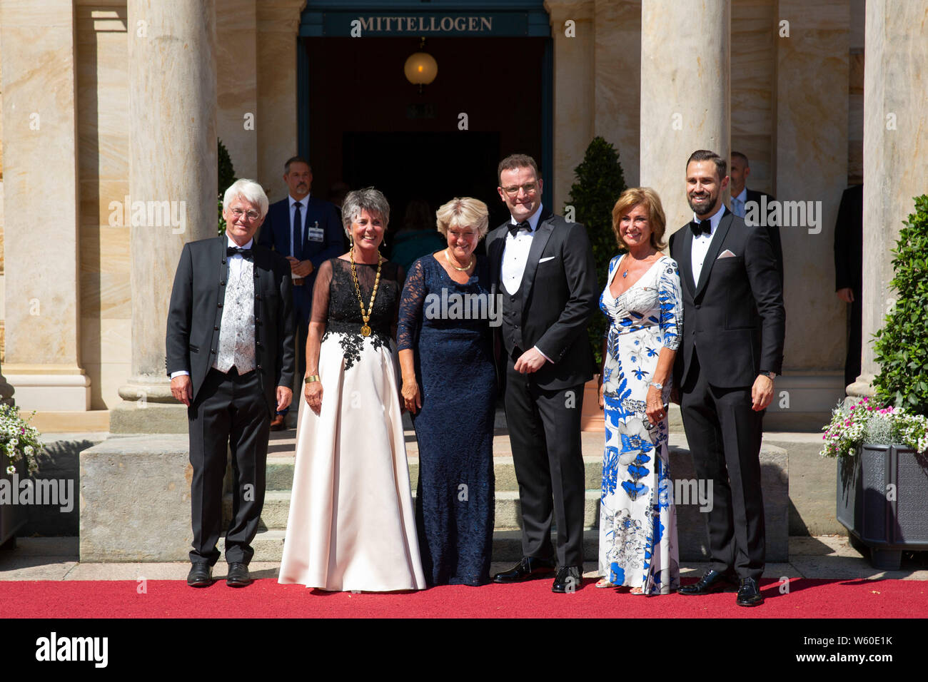 Thomas Erbe, Brigitte Merk-Erbe, Monika Grütters, Jens Spahn, Dagmar Wöhrl und Daniel Funke bei der Eröffnung der Richard-Wagner-Festspiele 2019 mit Stockfoto