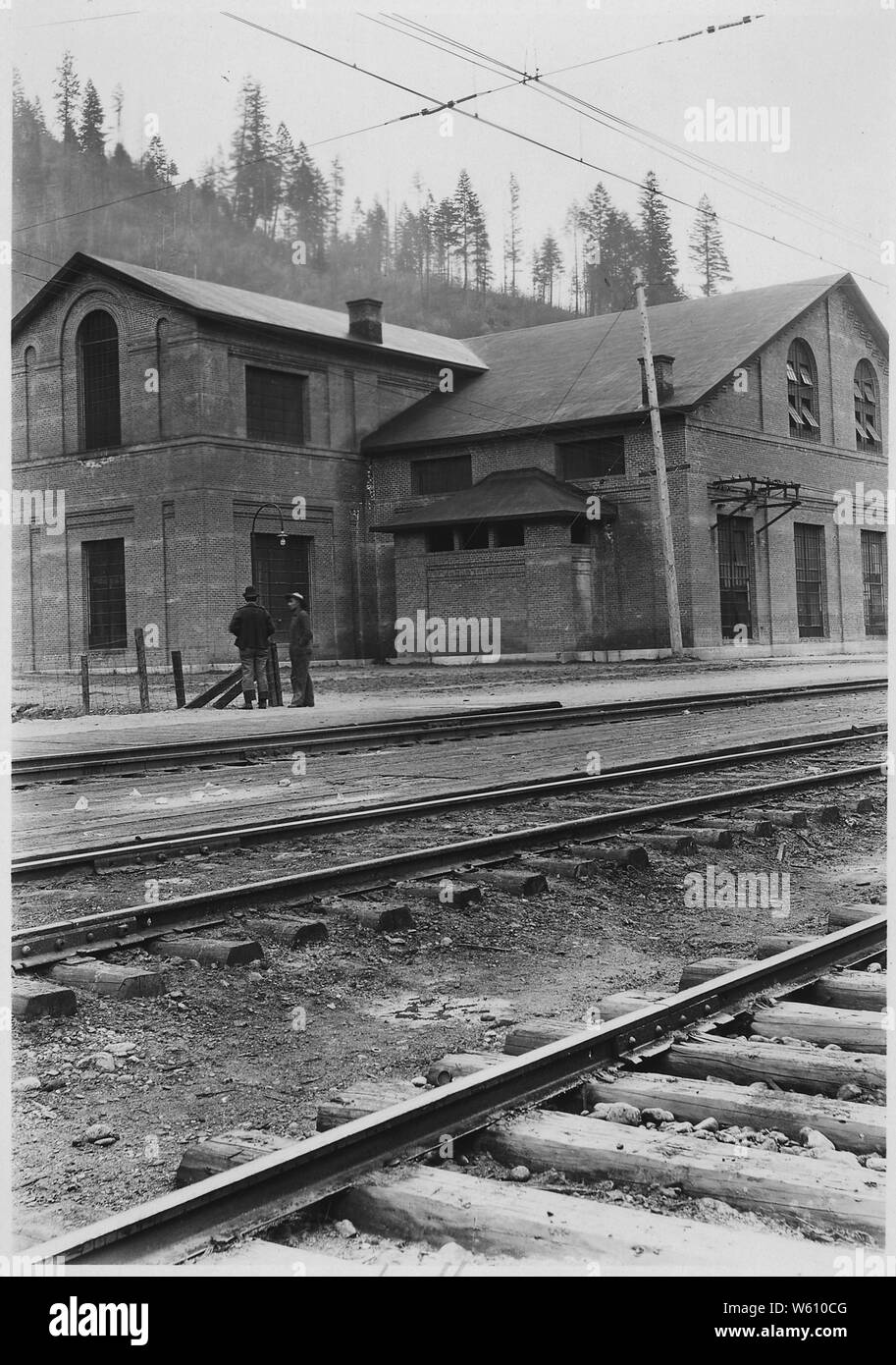 Avery, Idaho. Svchost&P Railway (Milwaukee Road) Unterstation Nr. 14.; Umfang und Inhalt: Aus serialisierten Land Eintrag Case Files der Stornierten oder abgetretenen Forderungen des Landes. Allgemeine Hinweise: Bei der Witwe von William Ferrell, deren mineralische Anspruch auf Land in Avery, Idaho abgebrochen wurde. Der General Land Office sagte, daß es nicht funktioniert hätte, ein Mineral Anspruch während Ferrell's Witwe machte geltend, dass der Bau entlang der Eisenbahn Vorfahrt der Anspruch verhindert hatte von abgebaut wie nötig. Stockfoto