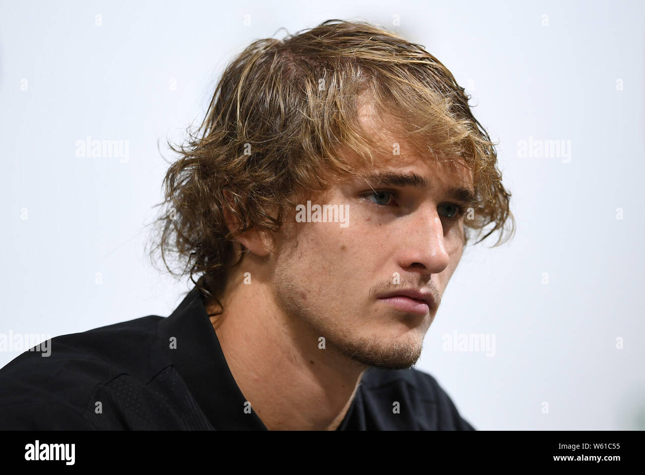 Alexander Zverev Deutschlands nimmt an einer Pressekonferenz nach dem Sieg über Kyle Edmund von England im Viertelfinale der Männer singles während Stockfoto
