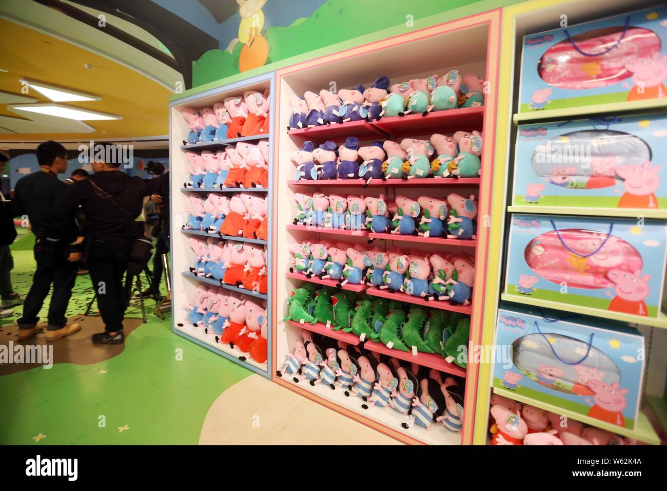 Innenansicht der Innen- Zentrum der weltweit erste "Peppa Pig' spielen in Shanghai, China, 23. Oktober 2018. Unterhaltung Eine lizenzierte seine beliebten Kid's Stockfoto