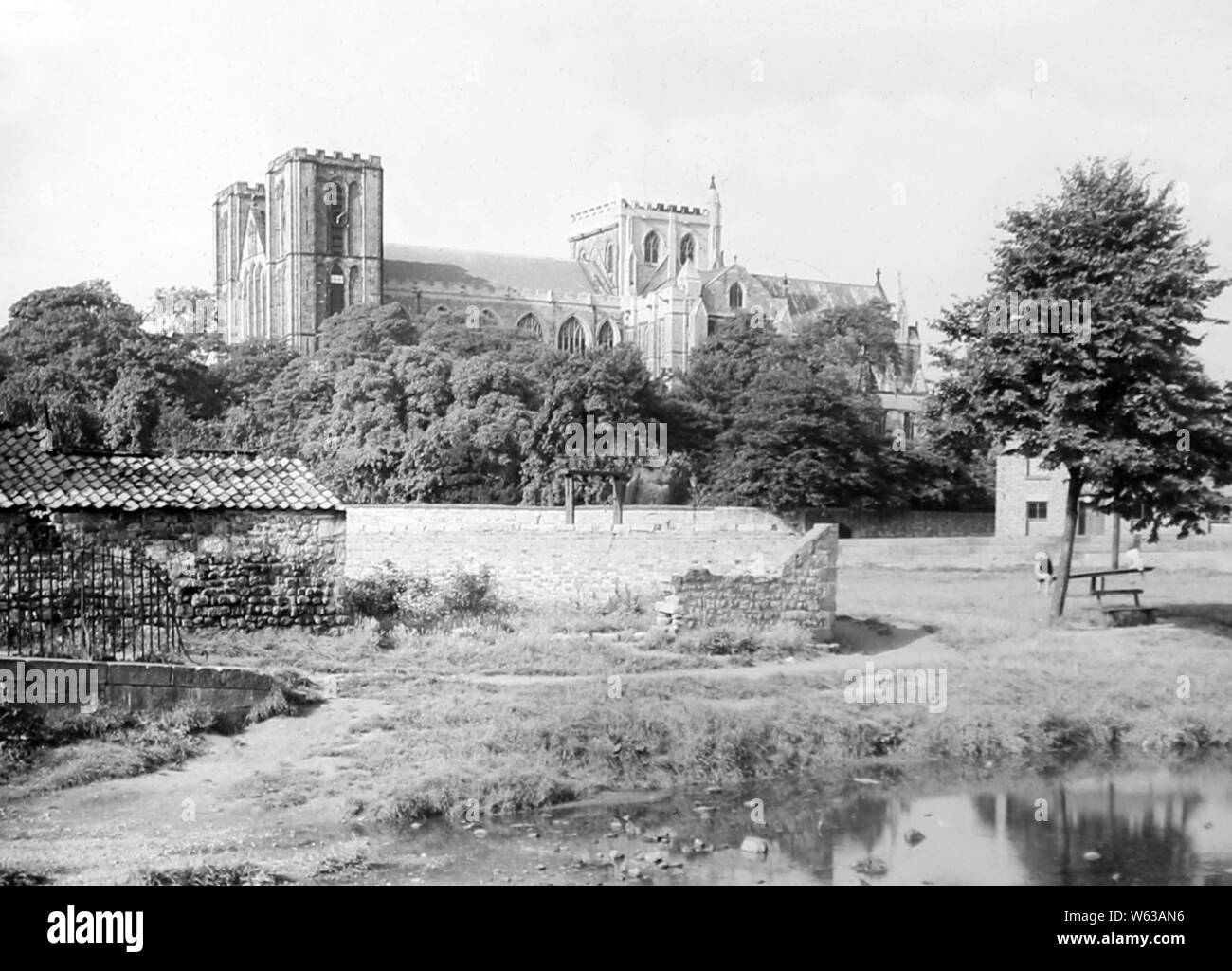 Ripon Cathedral in den 1930er Jahren Stockfoto
